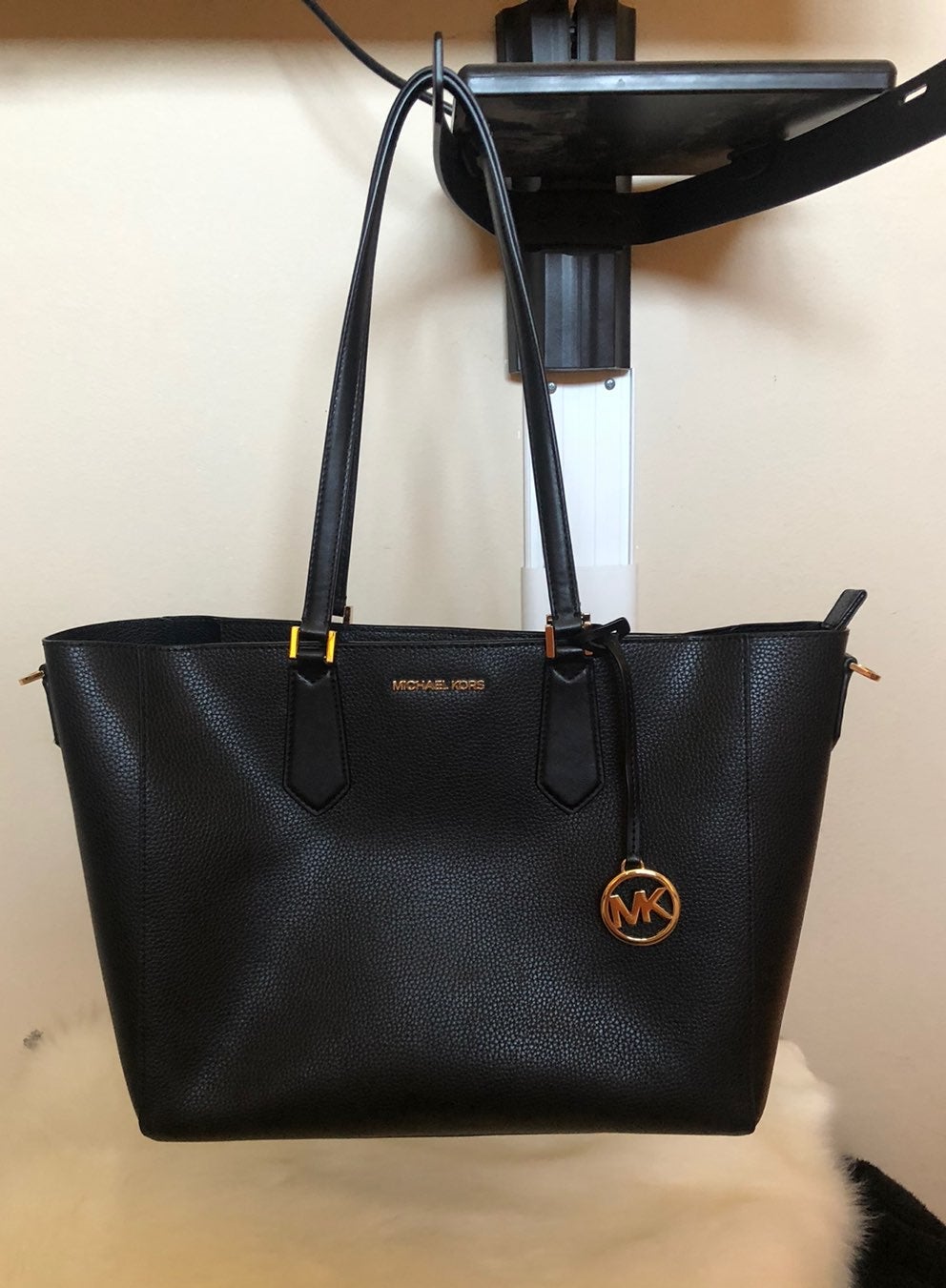 Authentic Michael Kors Tote