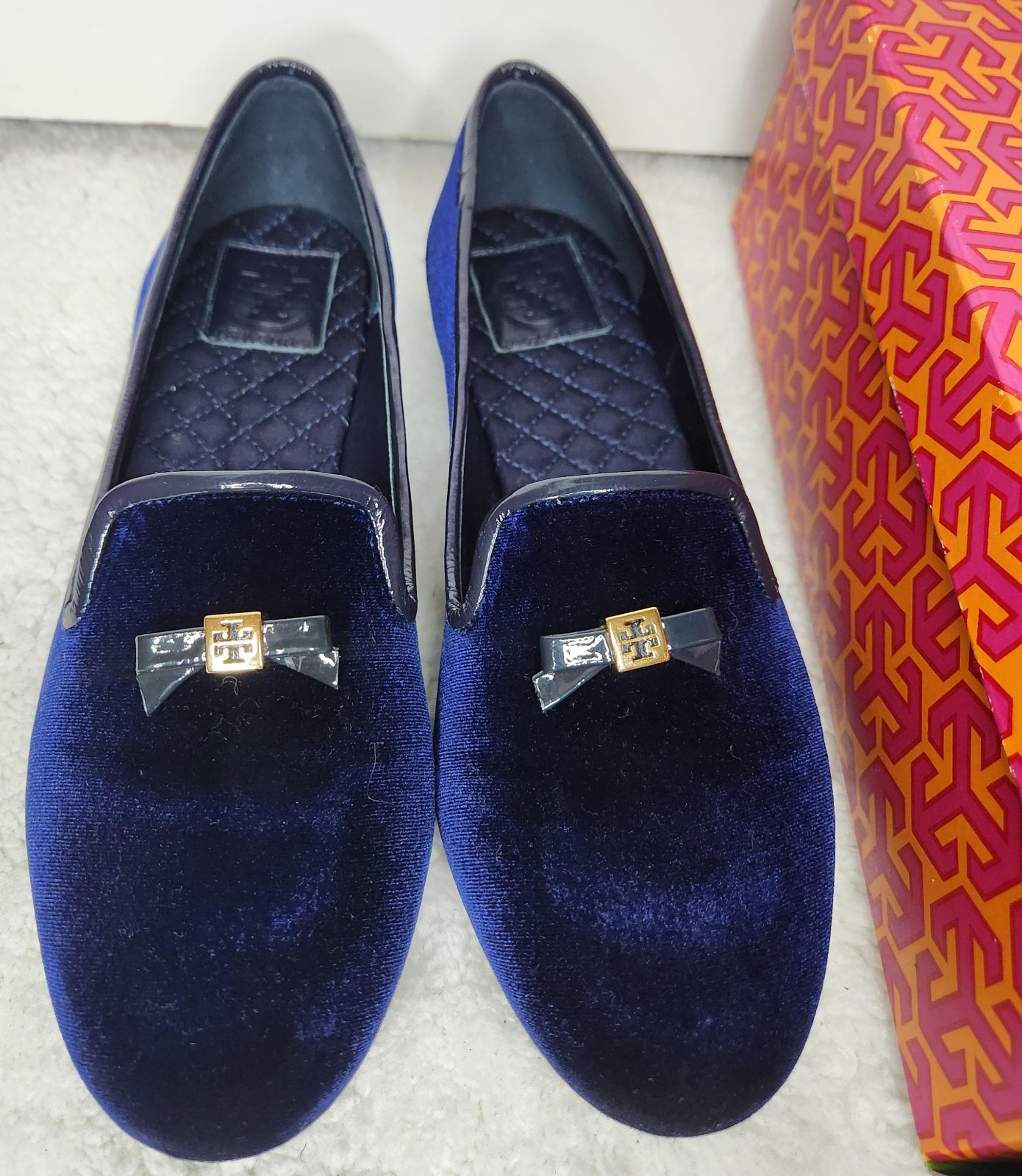 Tory Burch Womens Velvet Loafers Blue Sz 9M Bow Logo Accent Slip On Flats Shoes