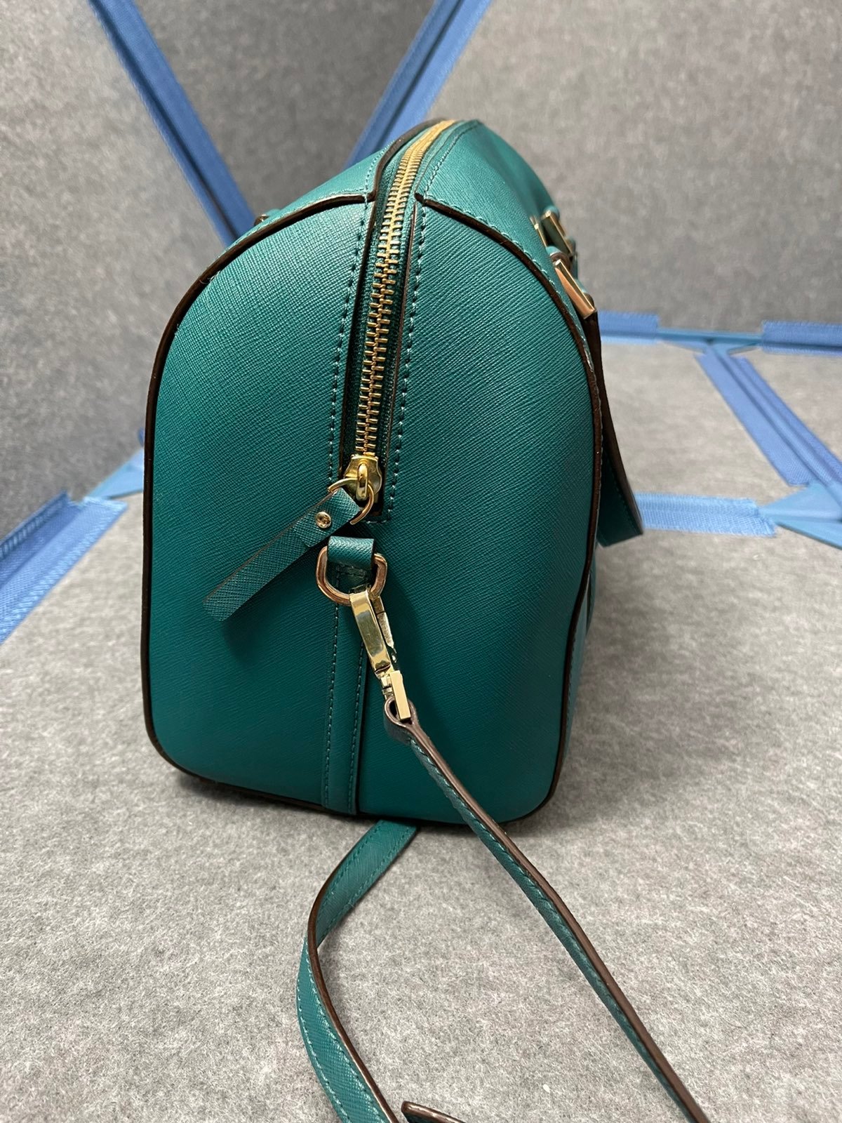 Kate Spade Medium shops Doctor’s Satchel Crossbody Bag Teal