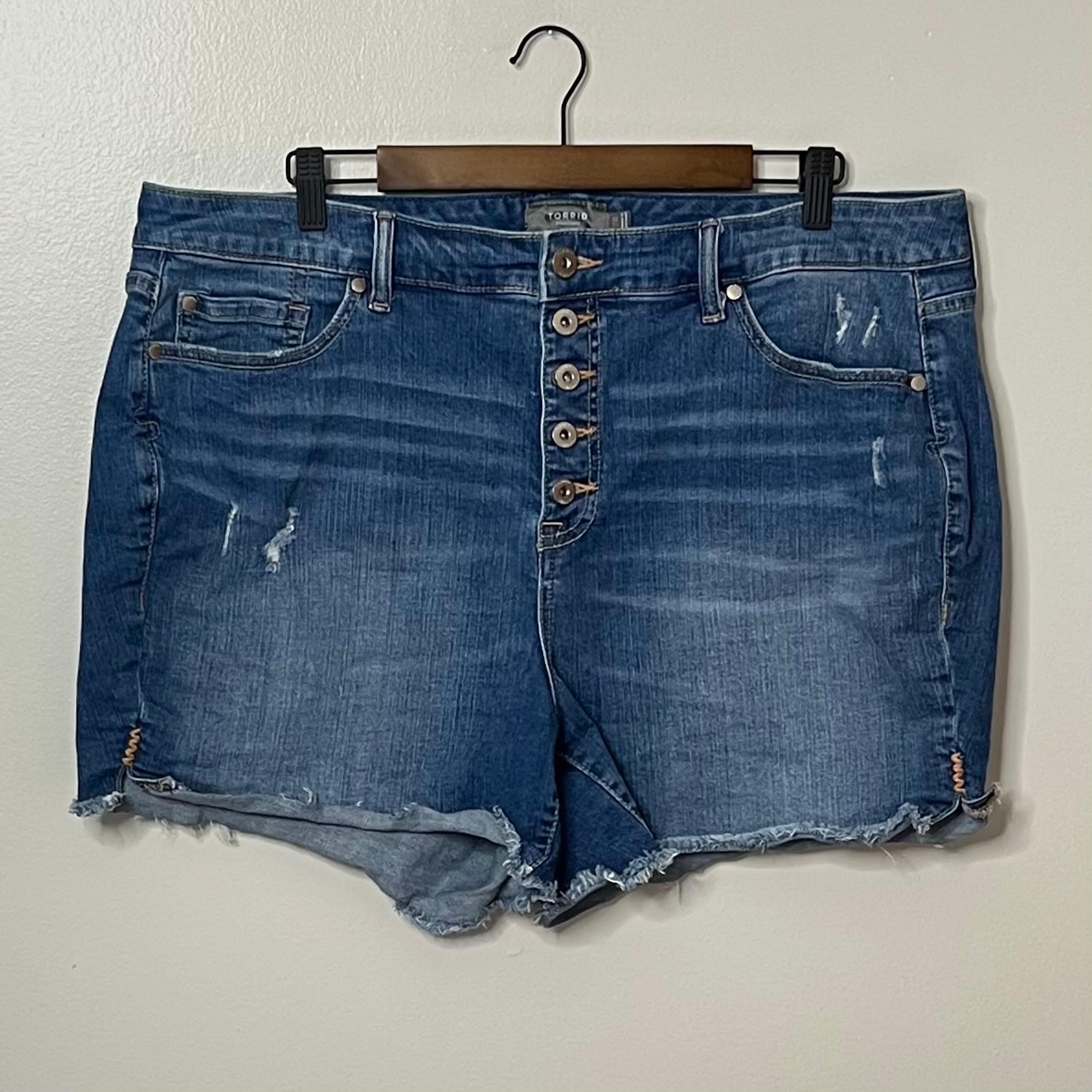 Torrid Button Fly Distressed Jean Shorts Womens Size 20