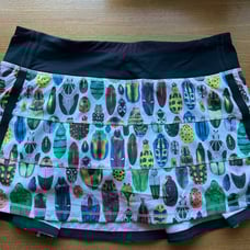 Lululemon 2015 SeaWheeze Pacerival Skirt size 8 Bugs