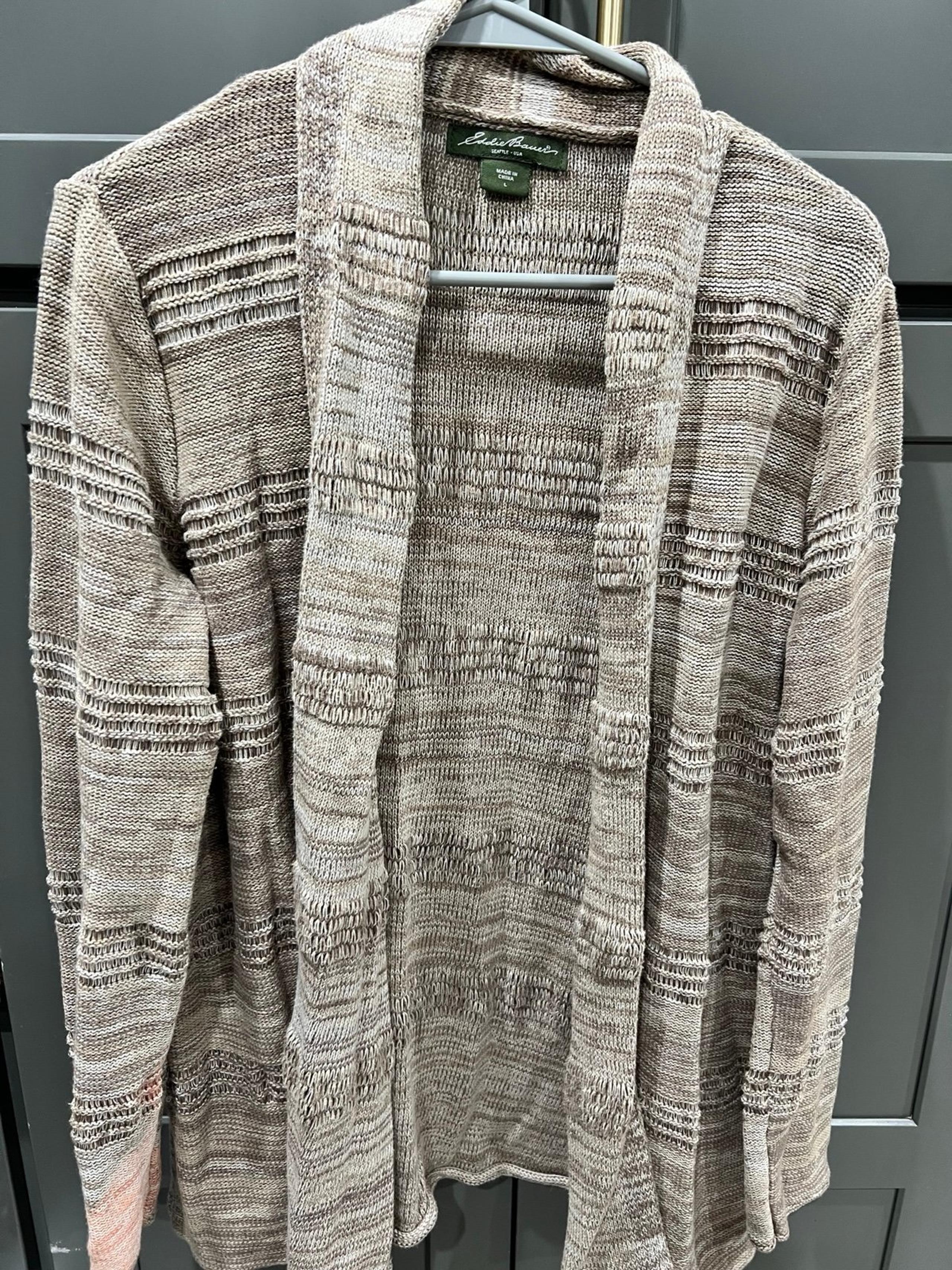 Eddie Bauer women’s sweater