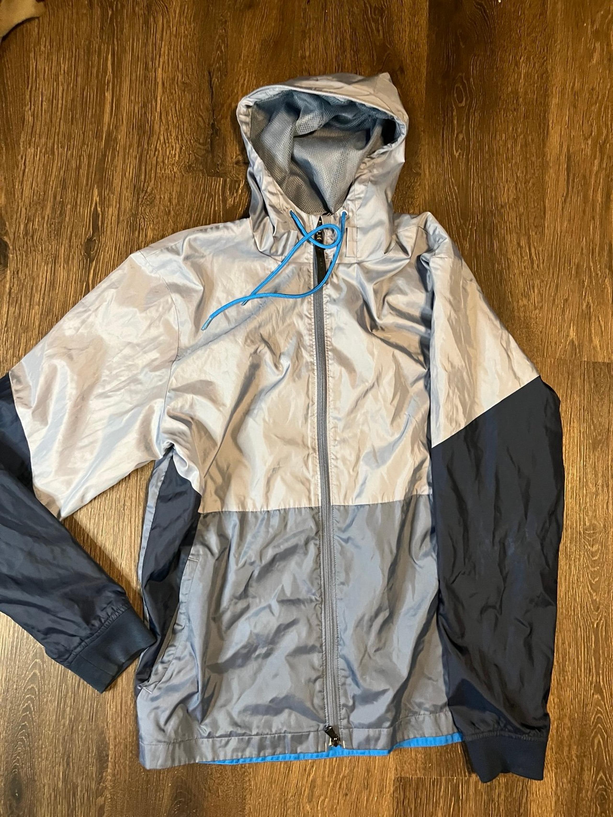 UNDERARMOUR ZIPUP MENS