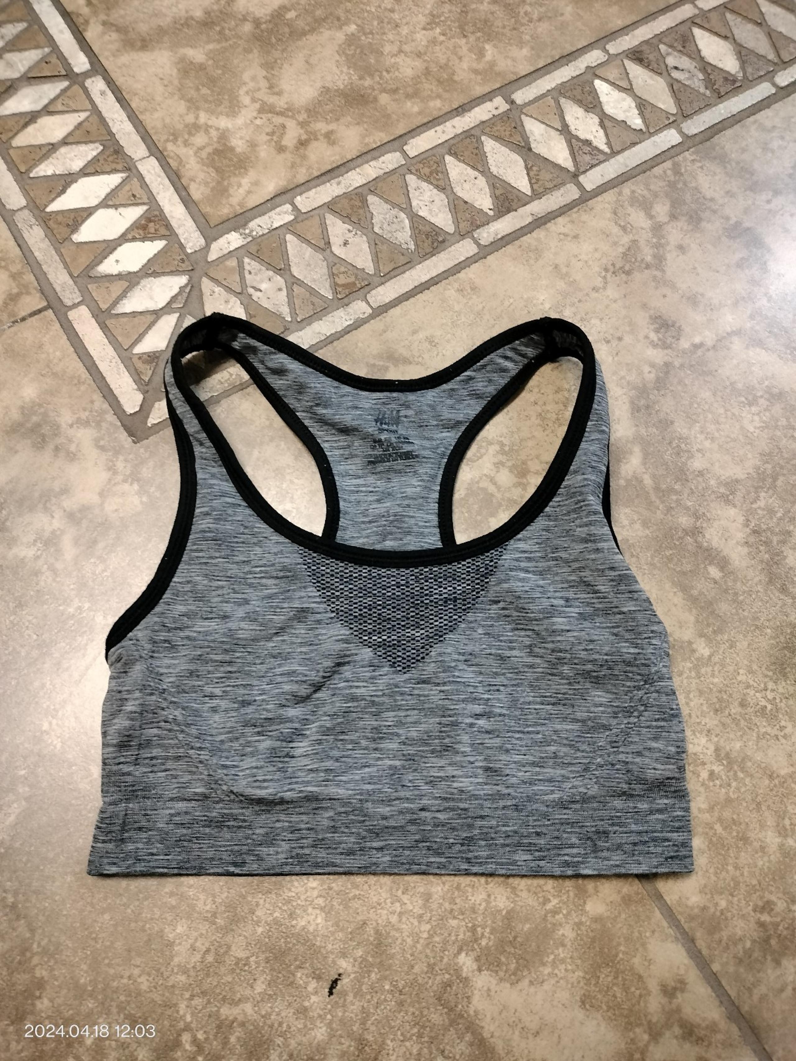 H&M Sports bra women size XS