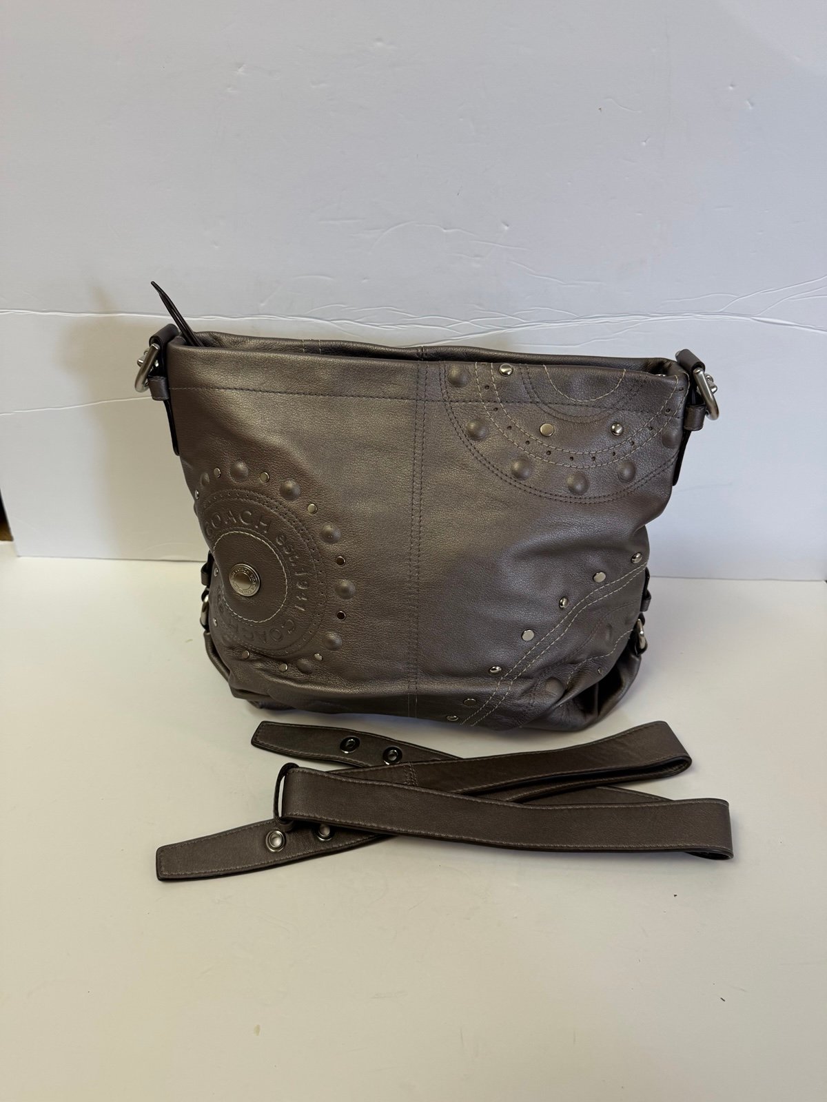 Coach LeatherMedium Shoulder Bag Logo Purse