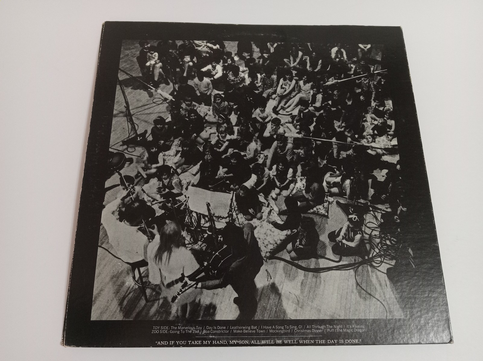 Peter, Paul and Mommy, original WS-1785 vinyl LP record album - detail