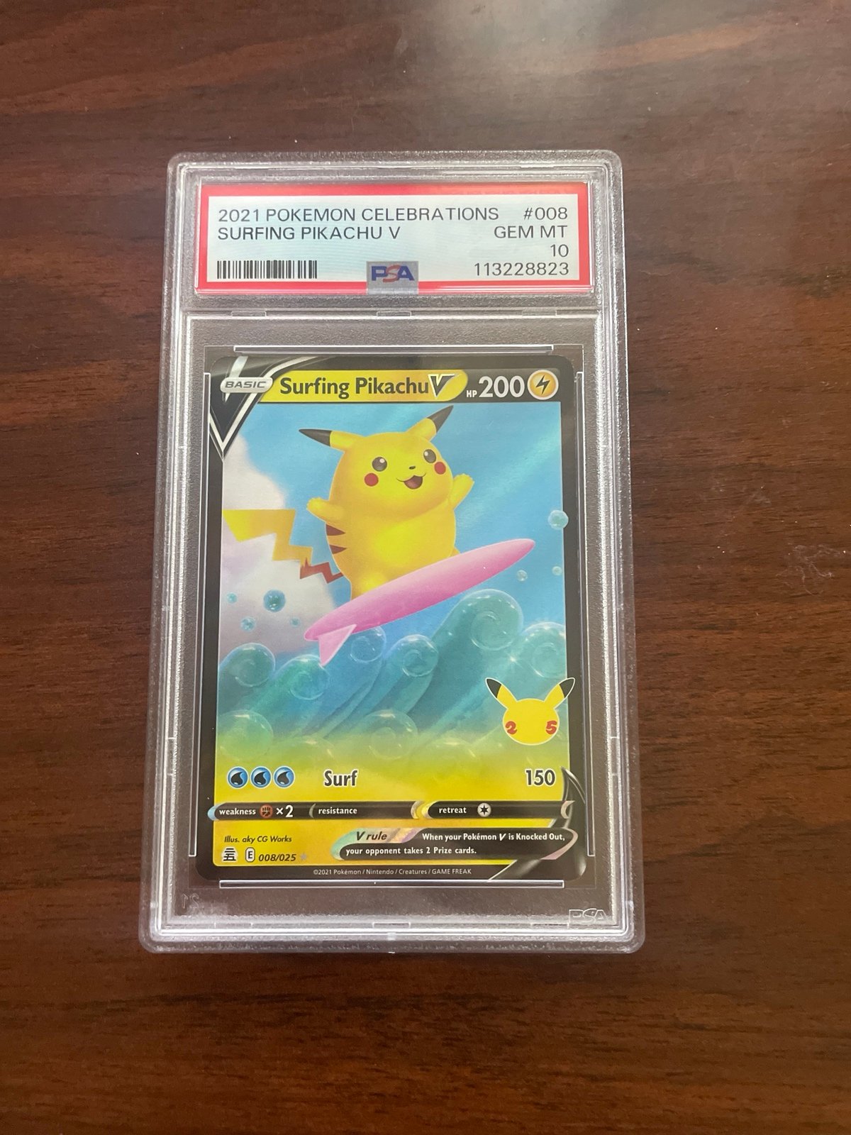 PSA 10 Surfing Pikachu V