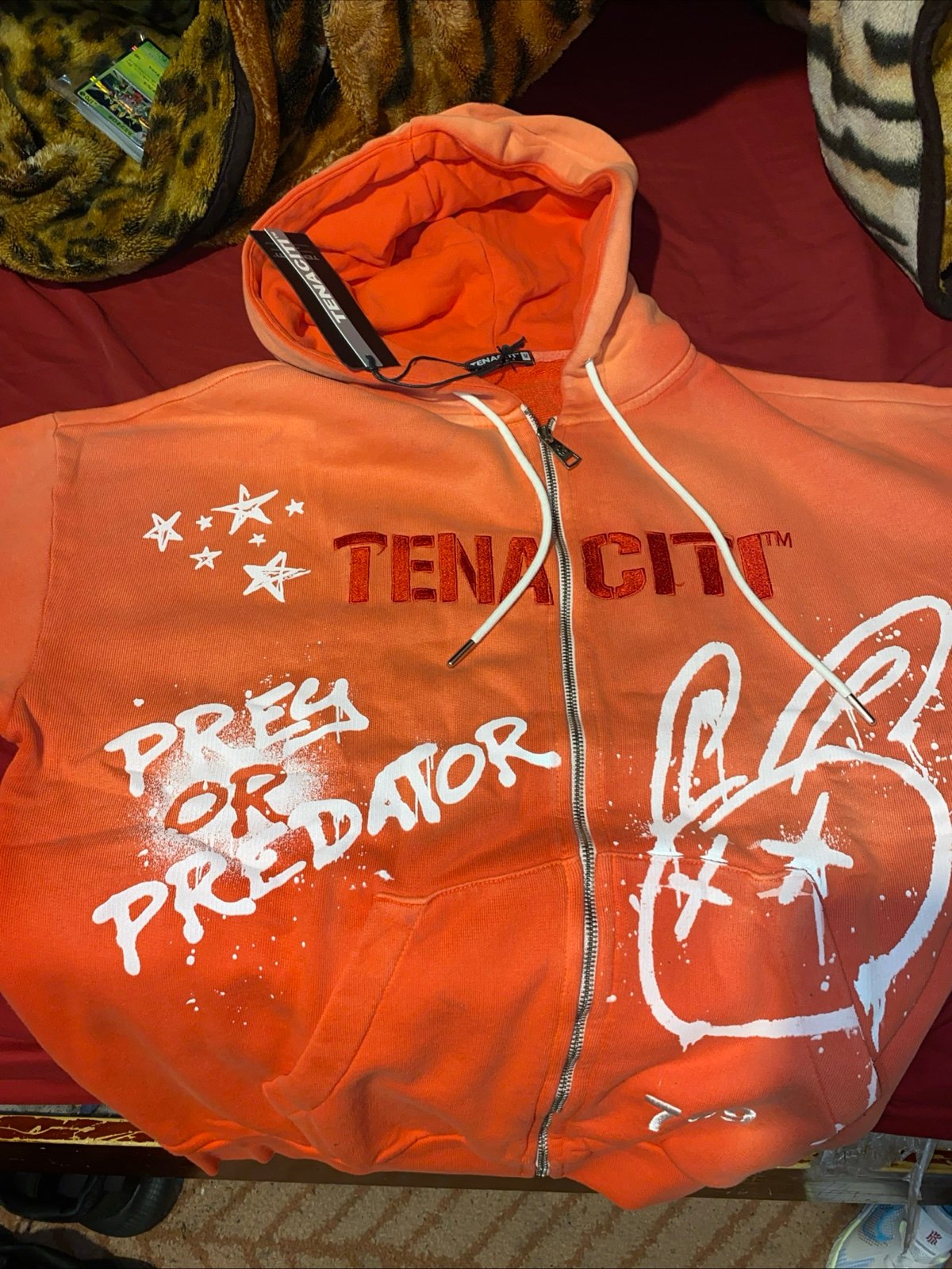 Tenaciti hoodie (180 retail) SIZE MEDIUM Men’s