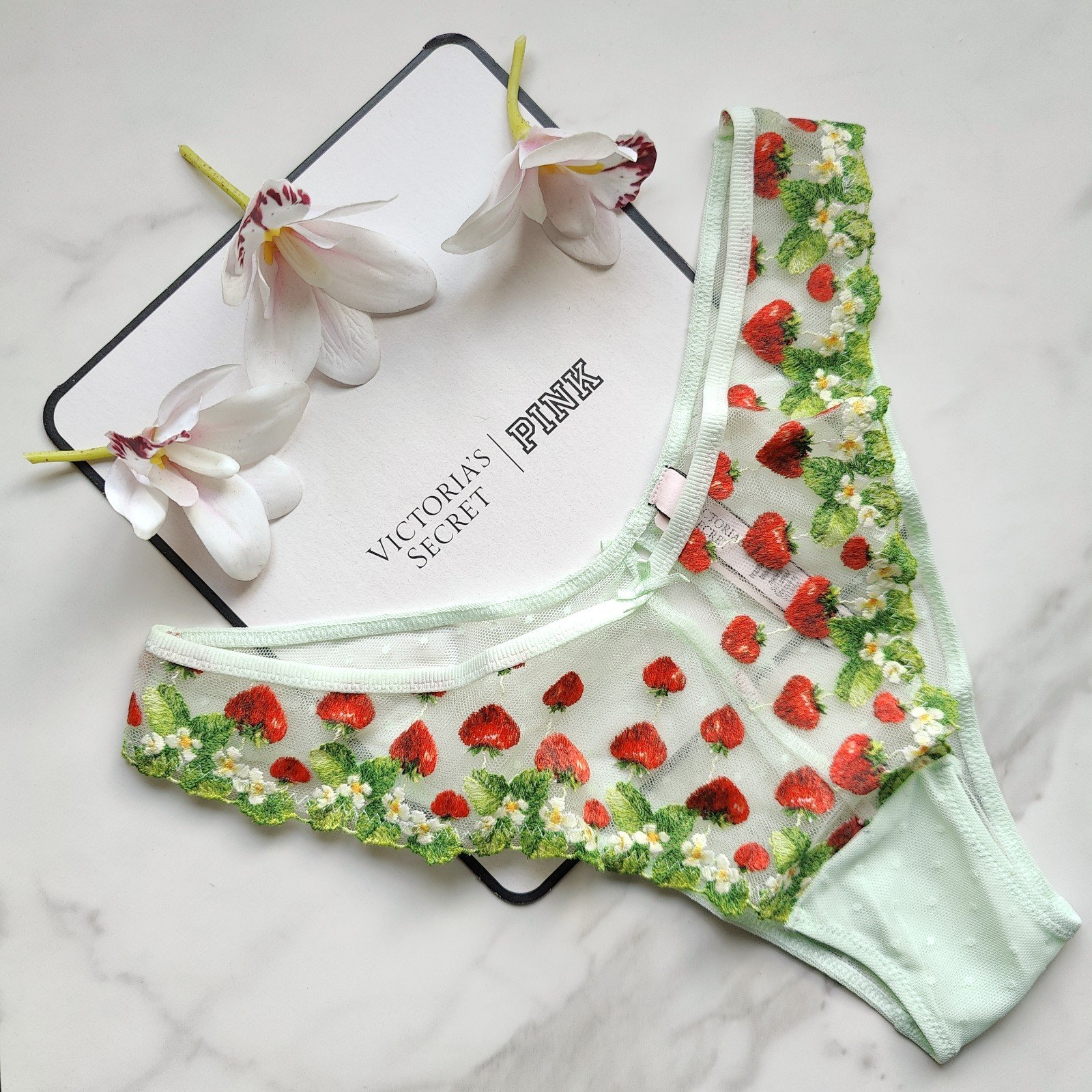 NWT VICTORIA'S SECRET DREAM ANGELS STRAWBERRY EMBROIDERY BRAZILIAN PANTY IN SZ X