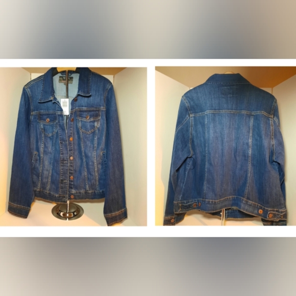 Torrid Fitted Trucker Style Jean Jacket Women's Size 2X 18-20