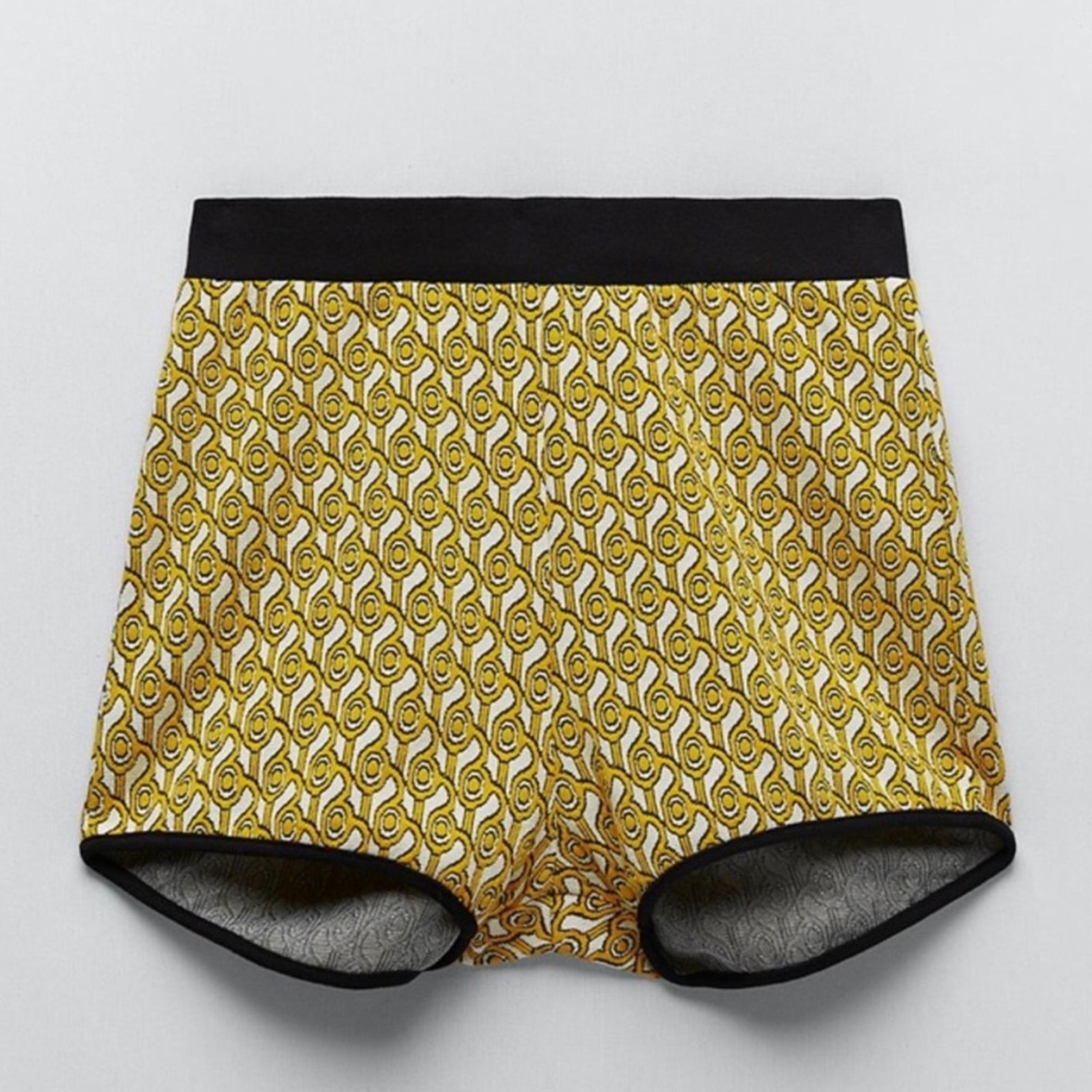 ZARA Knit Retro Print Micro Shorts Women’s Size Small Yellow High Waist Lounge
