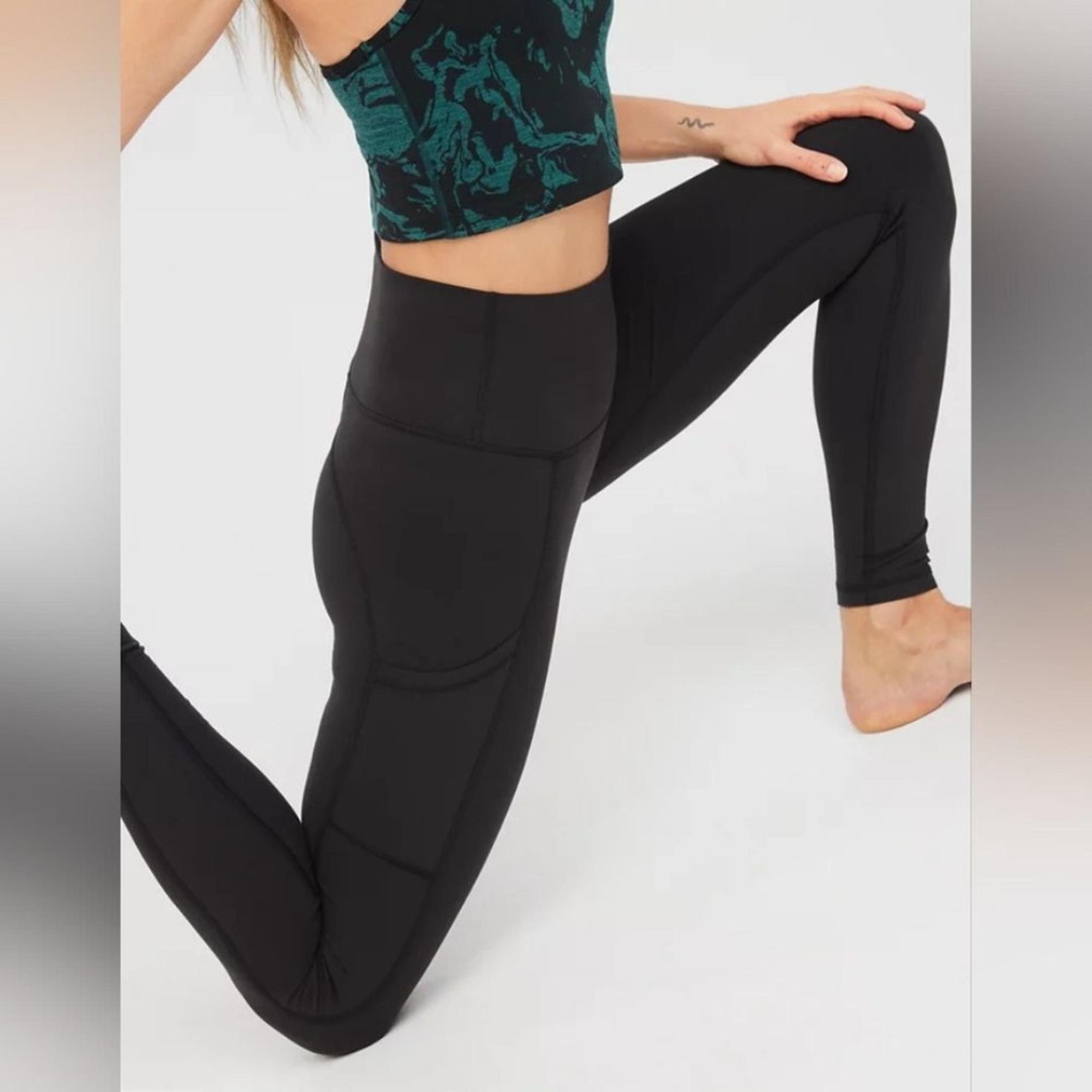 Aerie Offline The Hugger High Rise Pocket Leggings