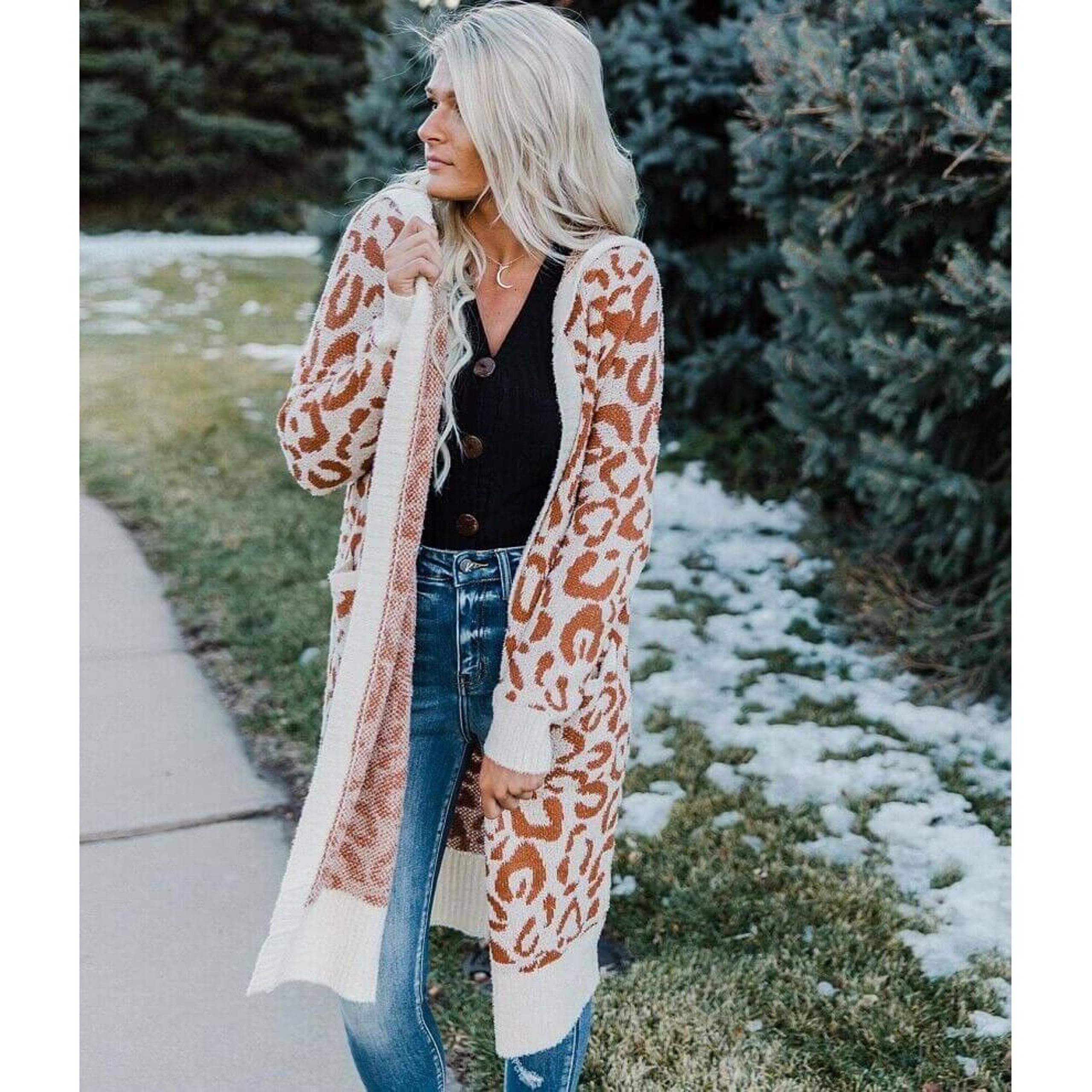 NWT Very J Cheetah Hooded Cardigan Sweater large