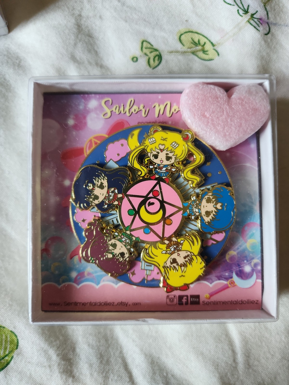Sailor Moon Enamel Pin