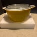 Pyrex Golden Square 474 casserole dish with lid