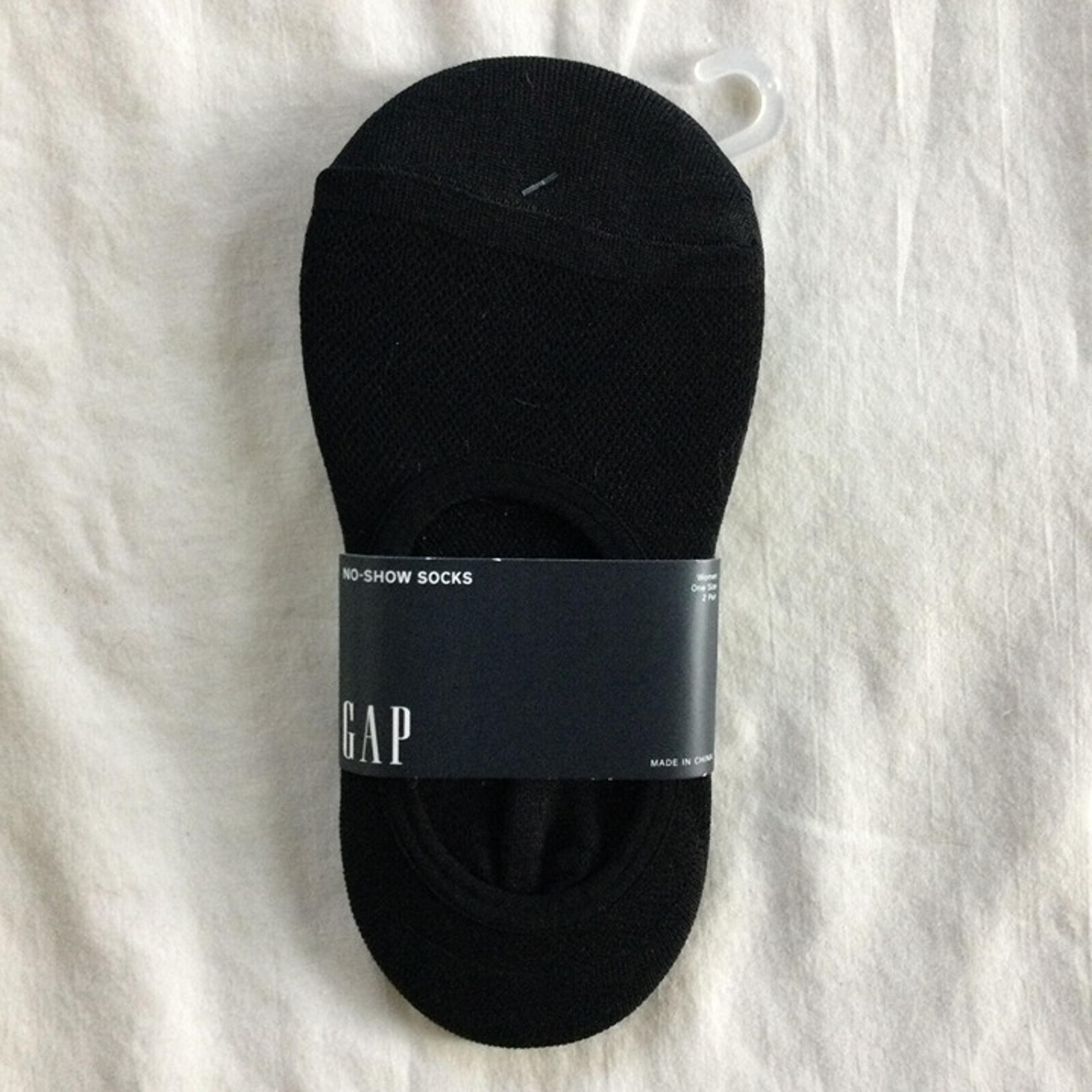 NEW GAP No-Show Socks OS One Size Black 2 Pair
