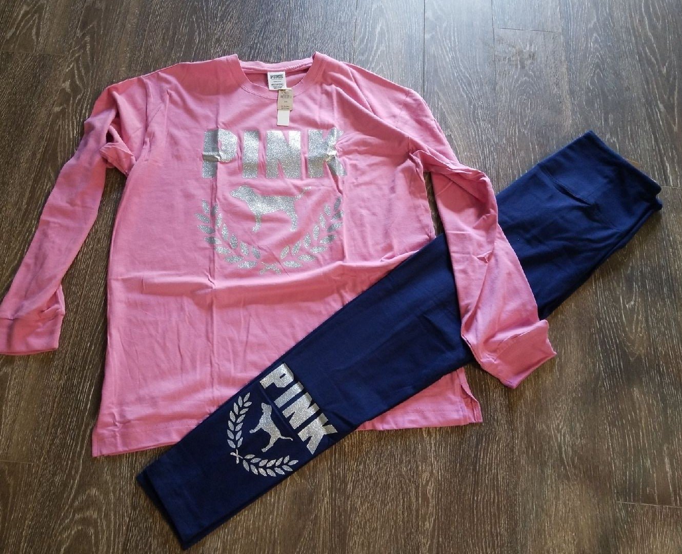 VS PINK OUTFIT SET Bling Campus LS Tee Leggings Shine L Glitter Silver Large