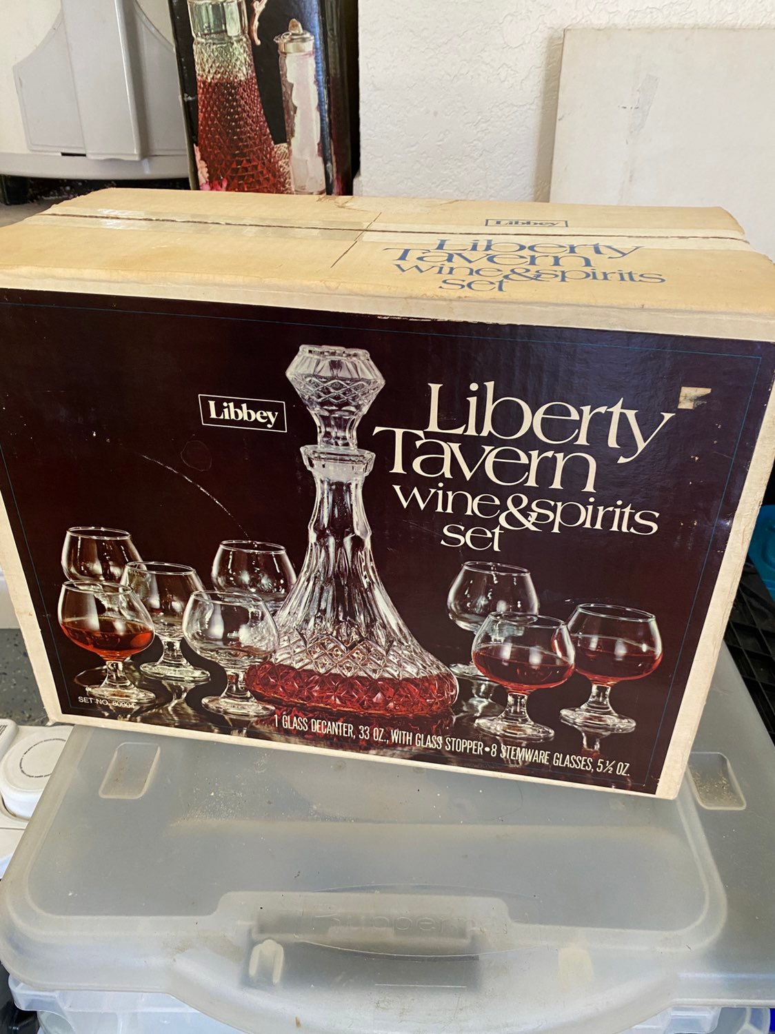Libbey Tavern Wine and Sprits glass decanter