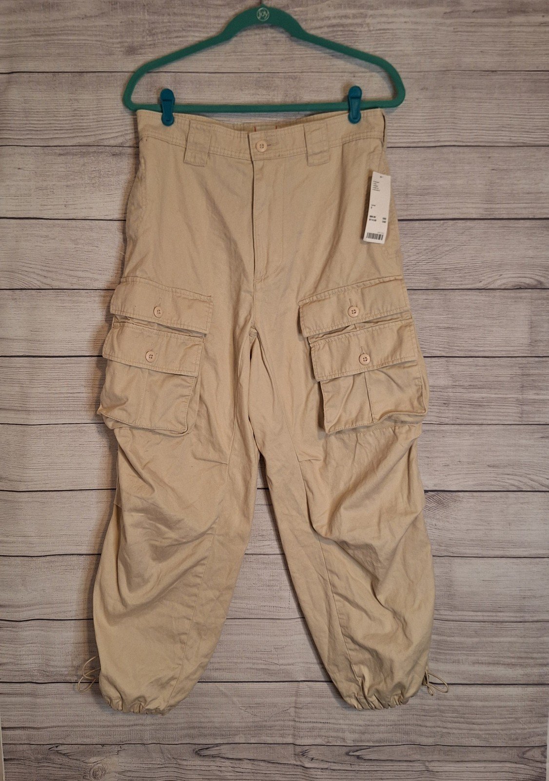Urban Outfitters BDG Cargo/Parachute Pants