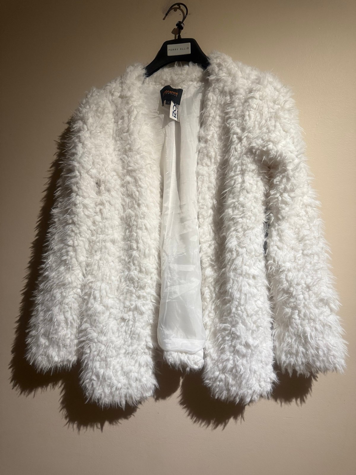 Women’s Super Cozy White Faux Fur Coat