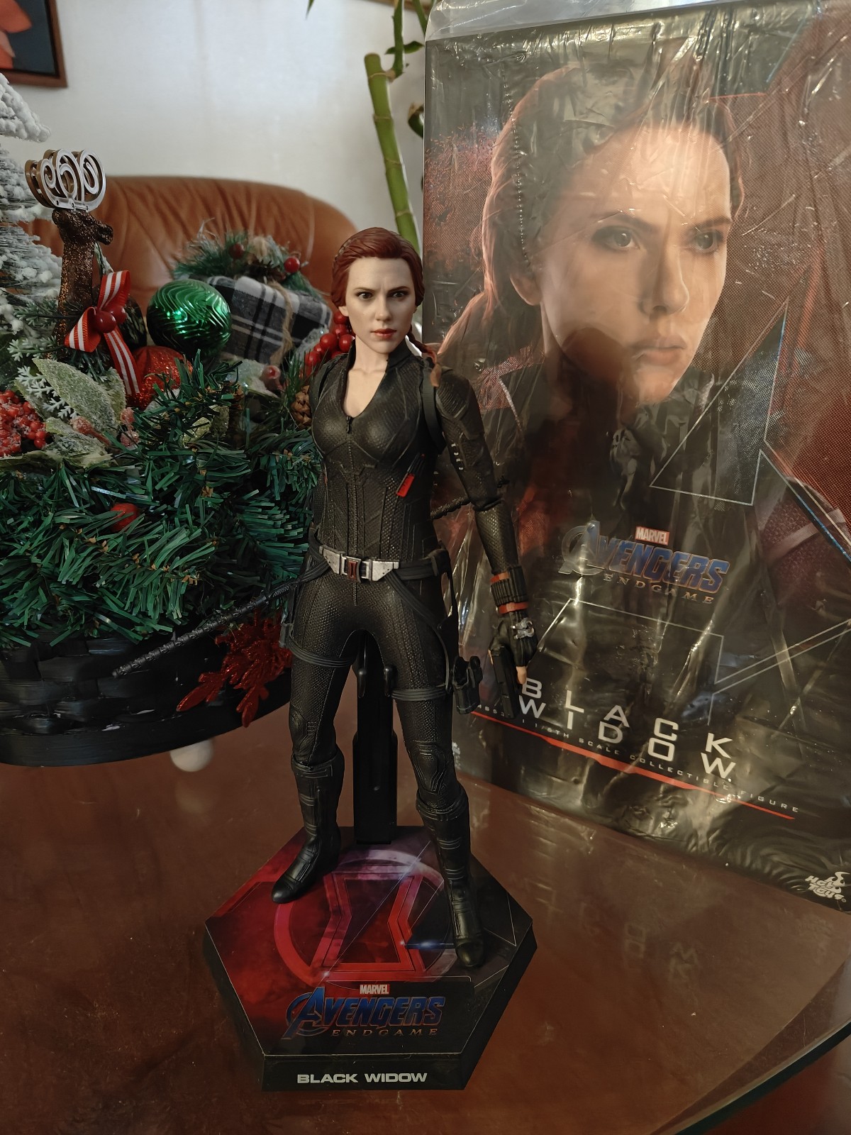 Hot toys black widow endgame