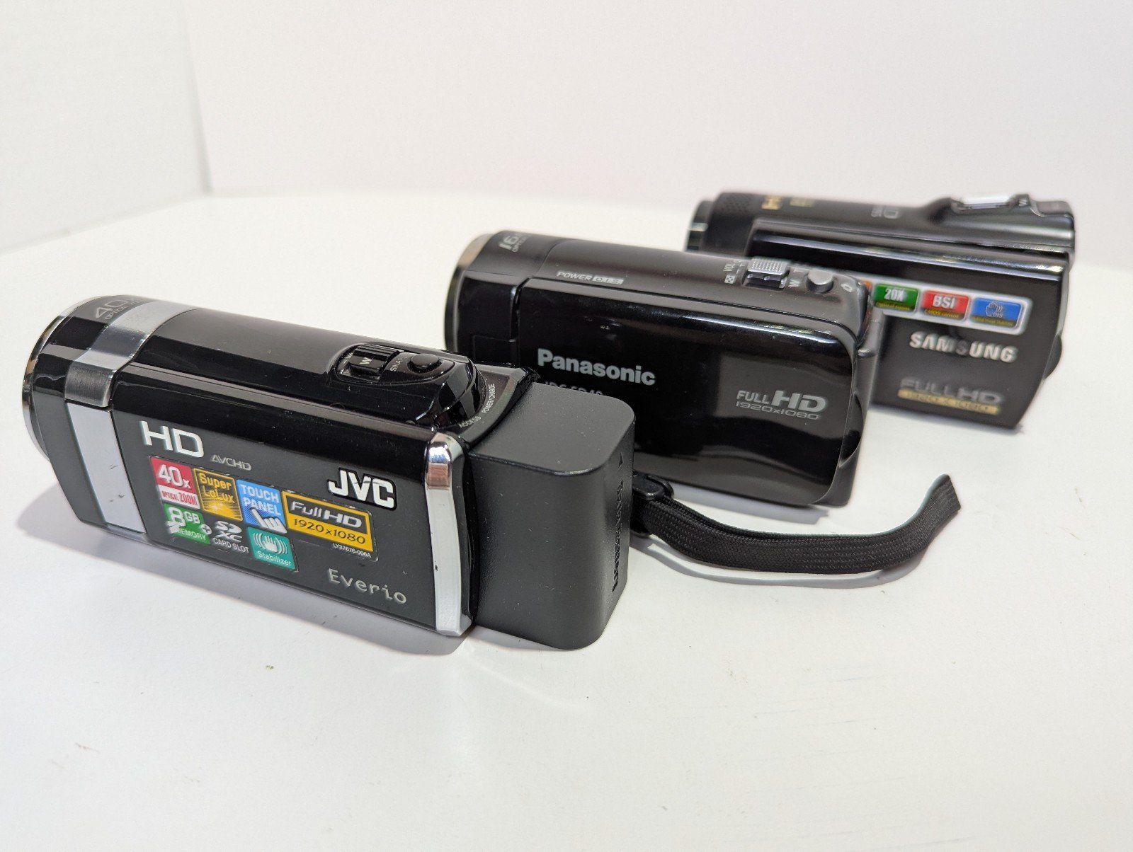 3 Camcorder Bundle (Read)