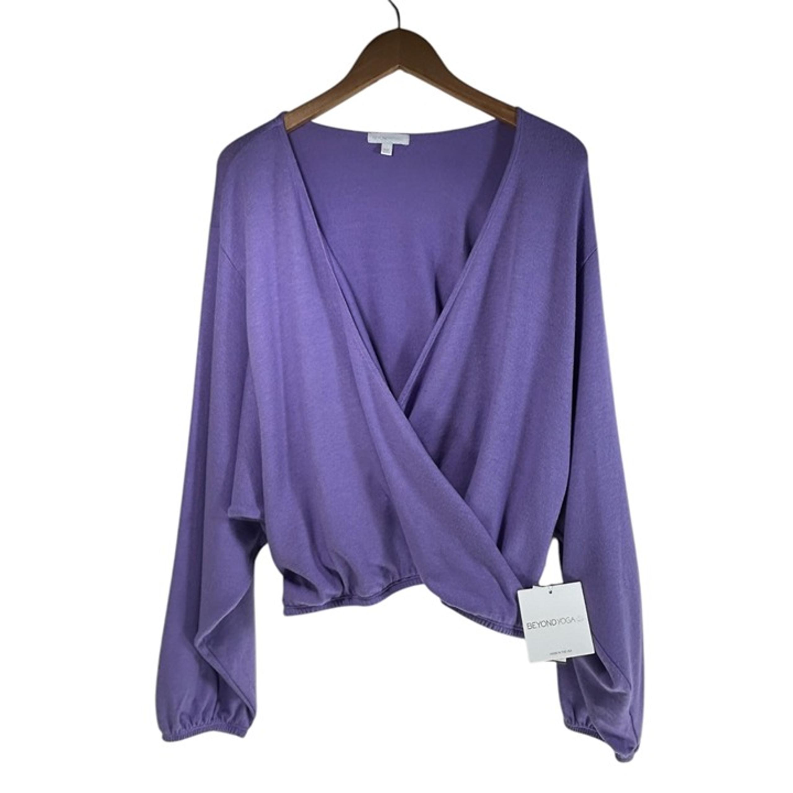 Beyond Yoga Crop Top Sz L VNeck Crossover Purple Sweater Top Athleisure Cozycore