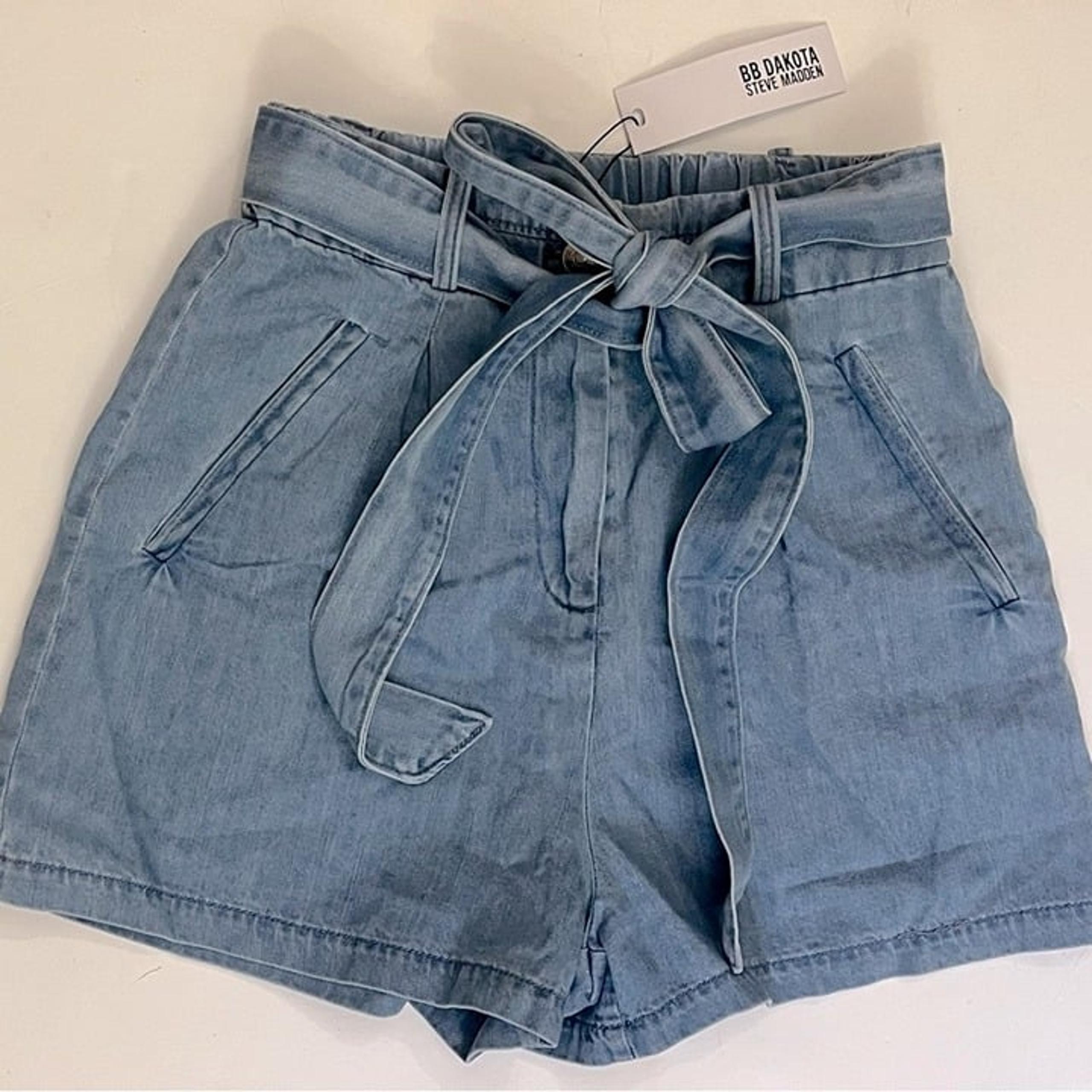 Steve Madden BB Dakota Womens Sunshine Grace High Waist Shorts NWT Size XS