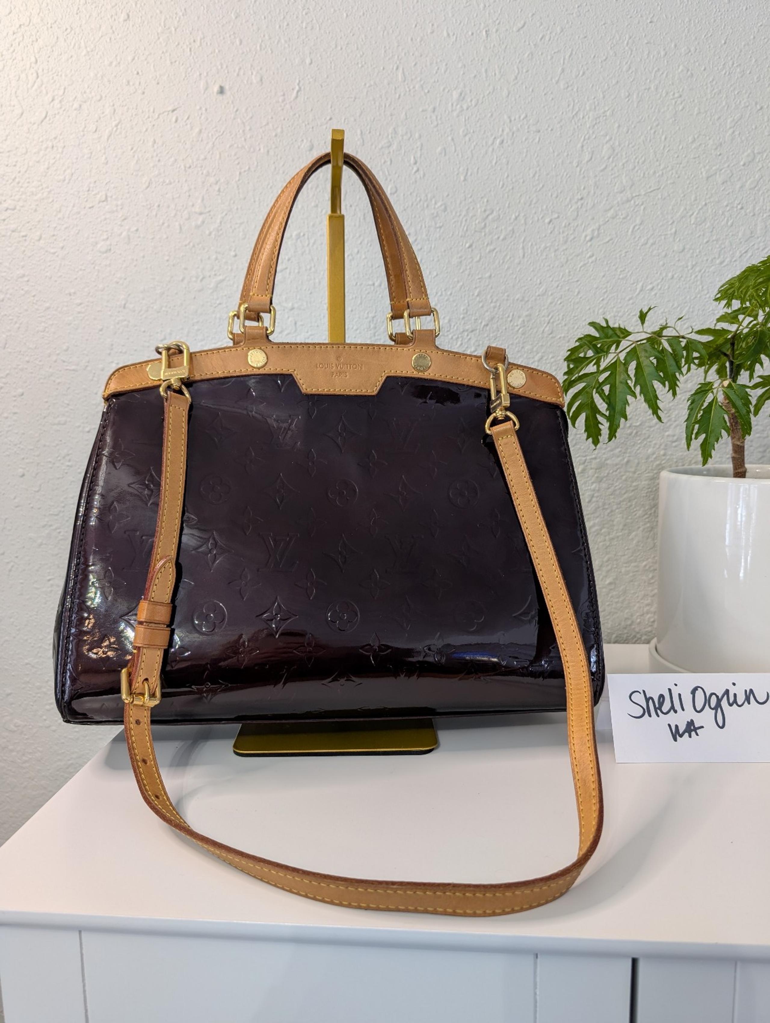Louis Vuitton Vernis Brea MM EXCELLENT used condition with dustbag