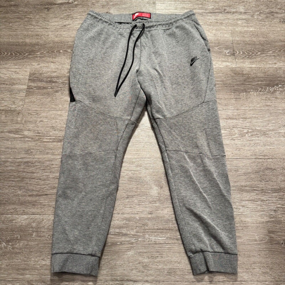 Nike Pants Mens 2XL Gray Sportswear Tech Fleece Jogger Gym Run 36x29 Casual