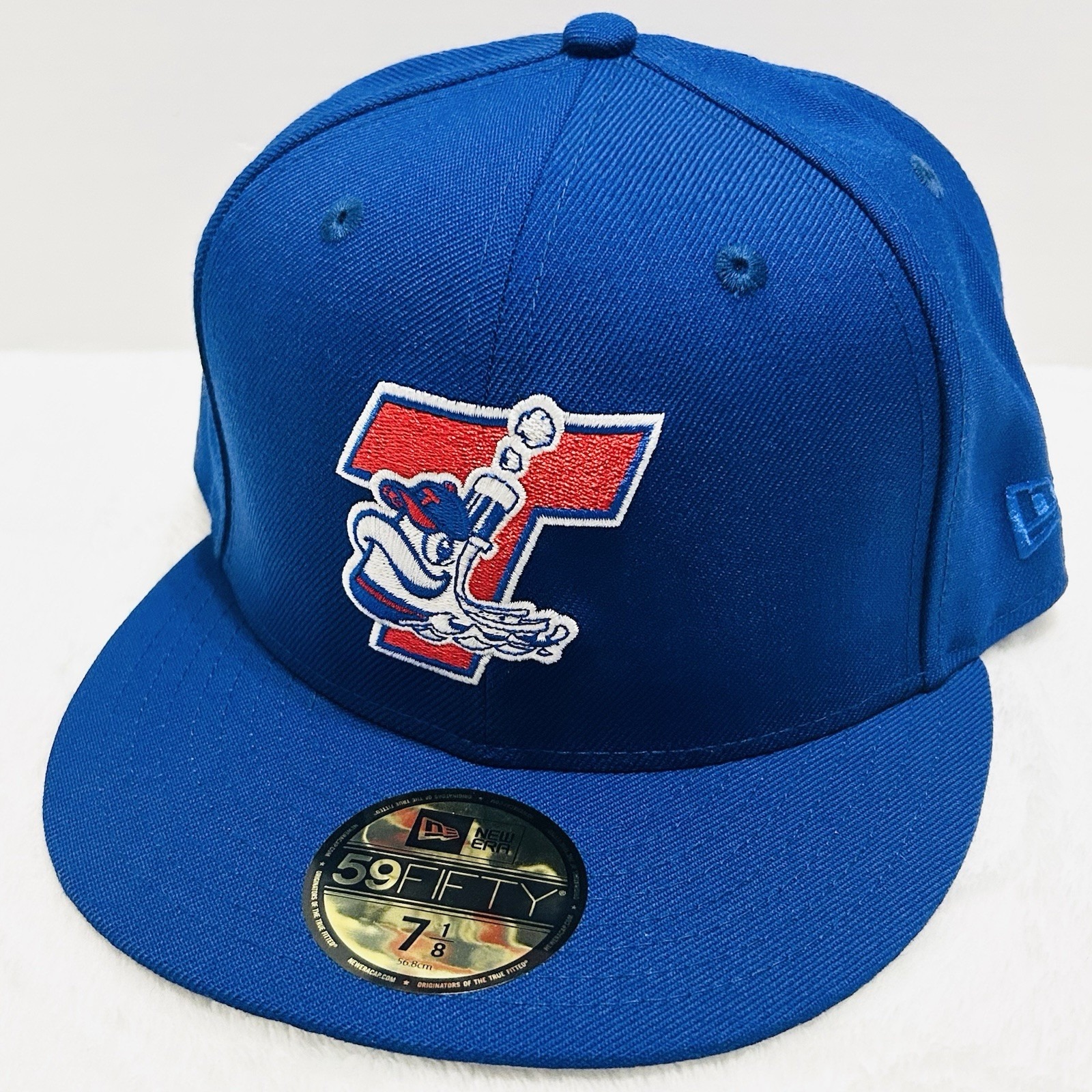New Era Tacoma Tugs Team Logo MiLB 59FIFTY Fitted Hat Cap 7 1/8 Blue Baseball