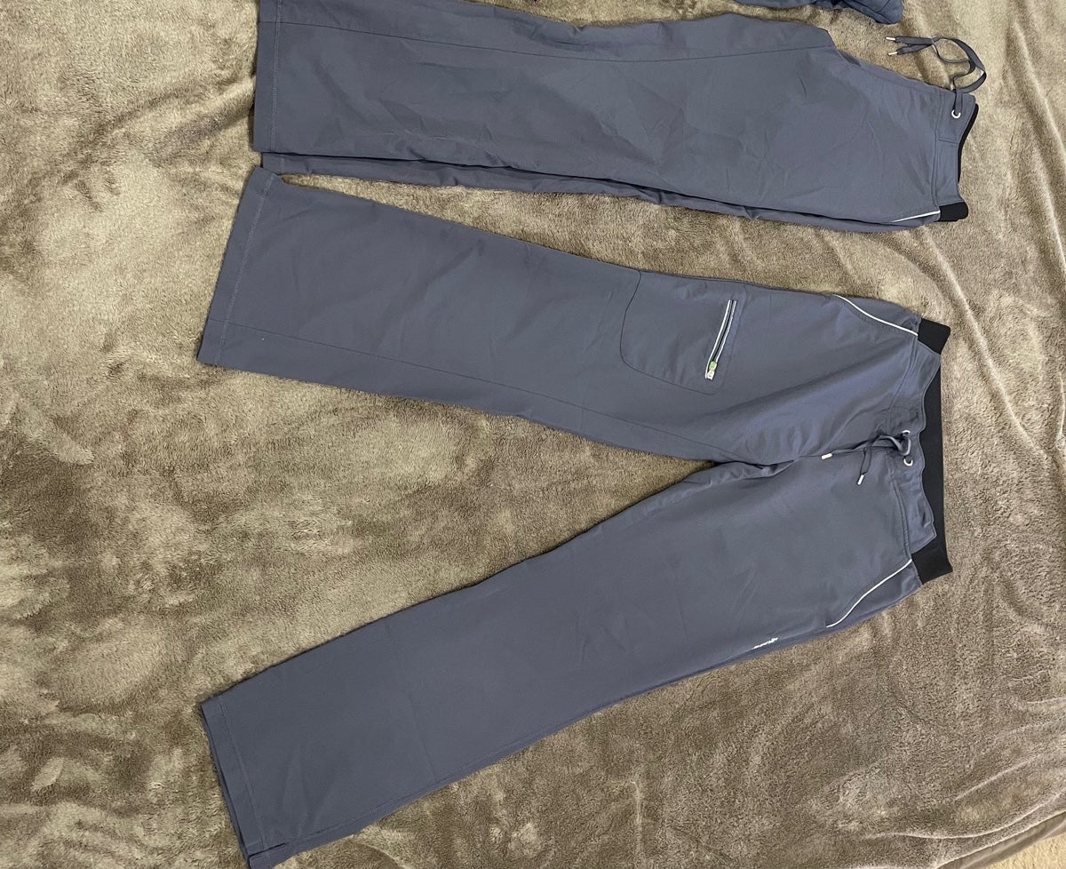 scrubs set