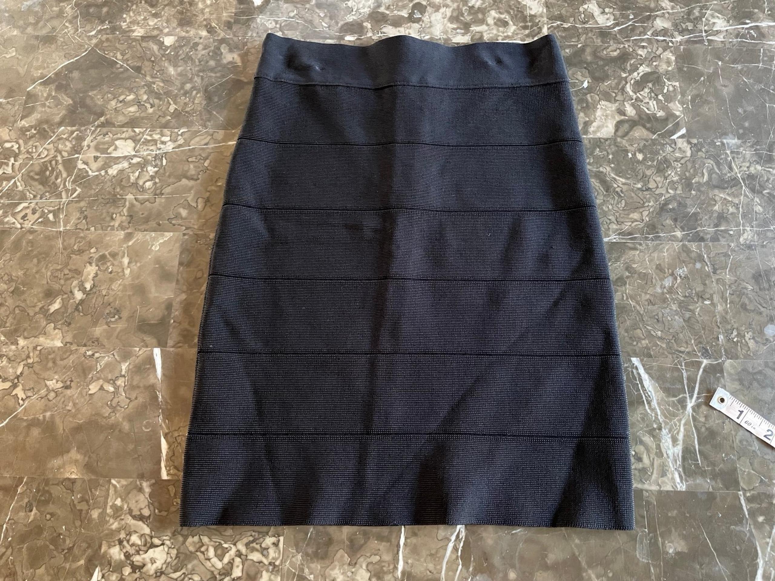 BeBe Medium M Black Egret Mini skirt gold zipper bodycon tight stretch short S