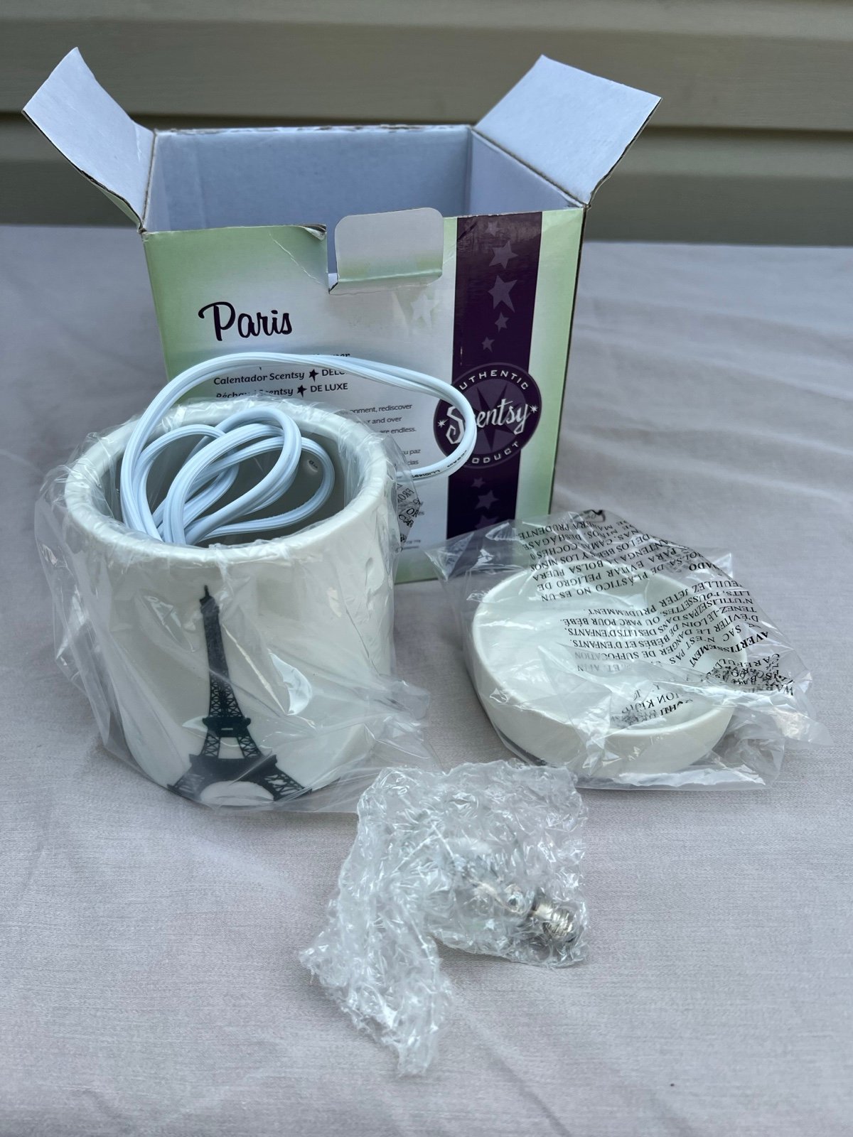 scentsy paris warmer