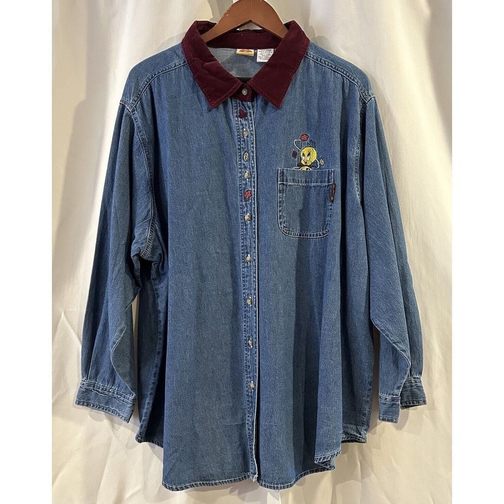 Vintage Tweety Bird Denim Shirt Womens Small Looney Tunes Y2K Cartoon Retro Fall