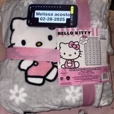 Hello kitty blanket