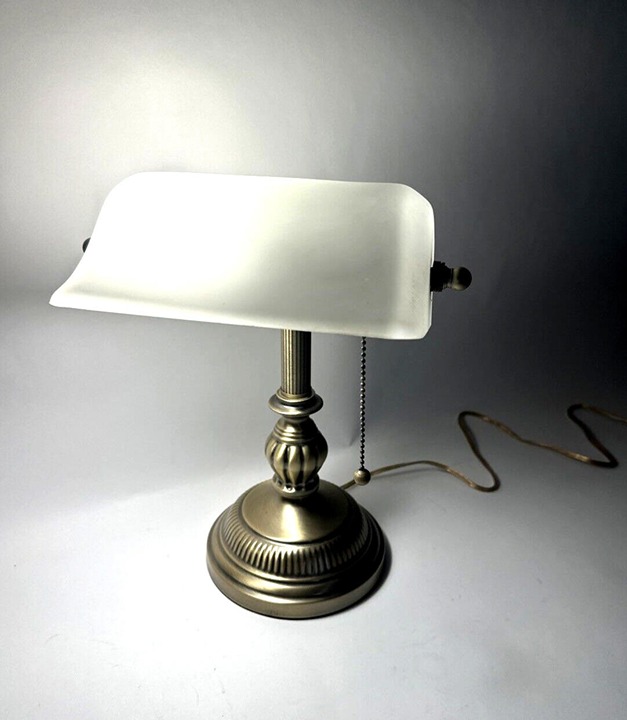 Vintage White Matted Glass Bankers Desk Lamp with Pull Chain E190421
