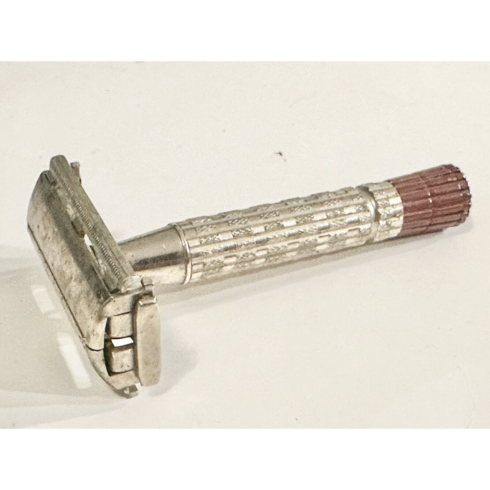 Vintage Gillette Red Tip Super Speed Razor A-4 1955