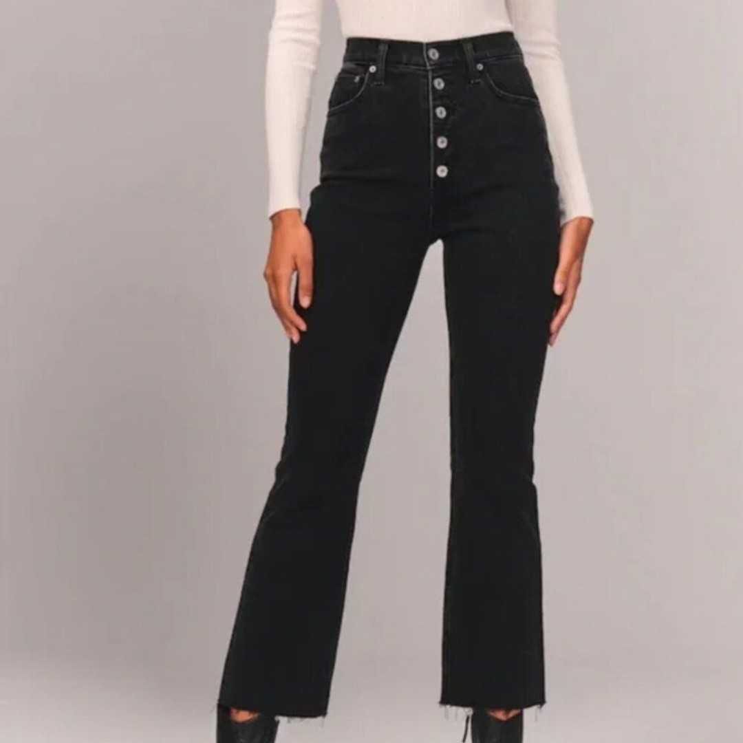 Abercrombie & Fitch Kick Flare Ultra High Rise Curve Love Black Jeans Size 25/0S