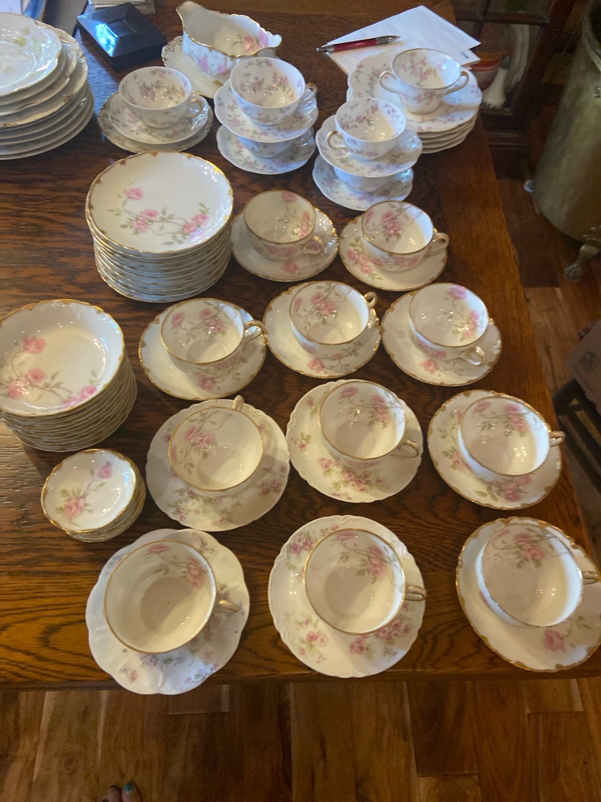 Havilond tea cups,bread plates and fruit bowls& tea bag holders