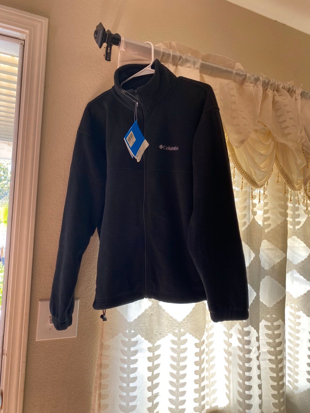 Columbia Fleece Jacket size L brand new