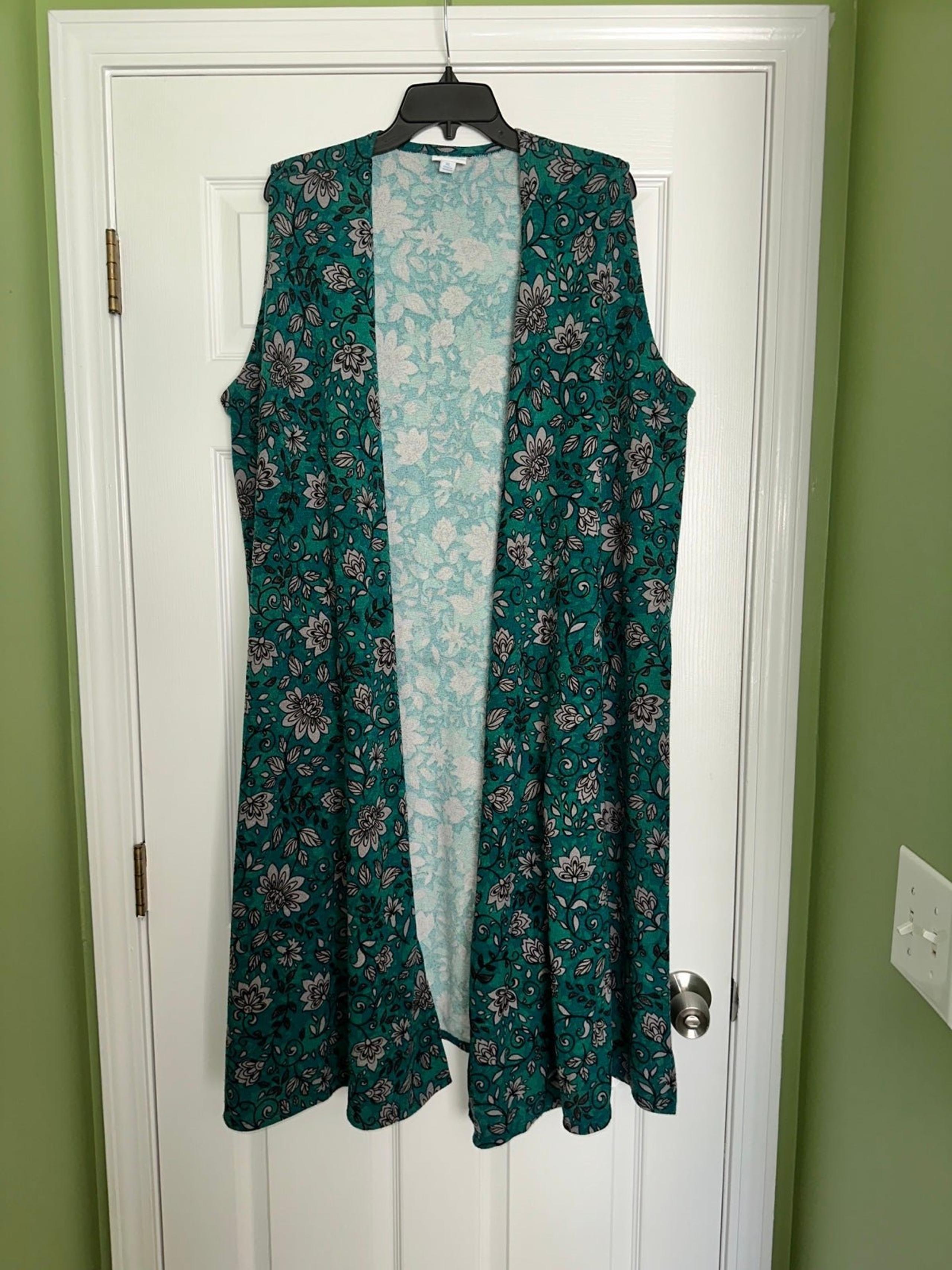 Lularoe floral casual vest duster with slit sides Size XL l