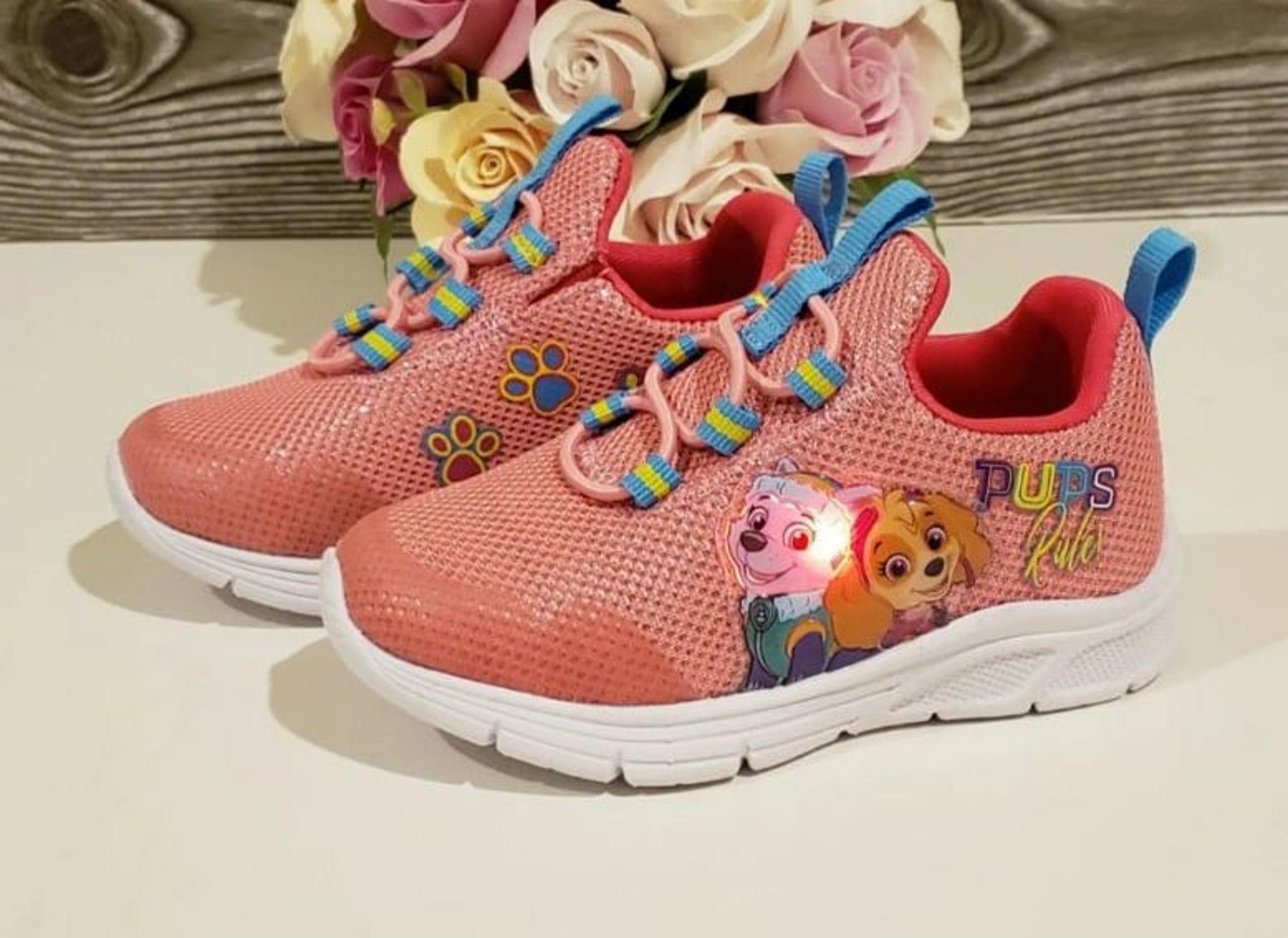 NICKELODEON PAW PATROL LIGHT UP SLIP ONS