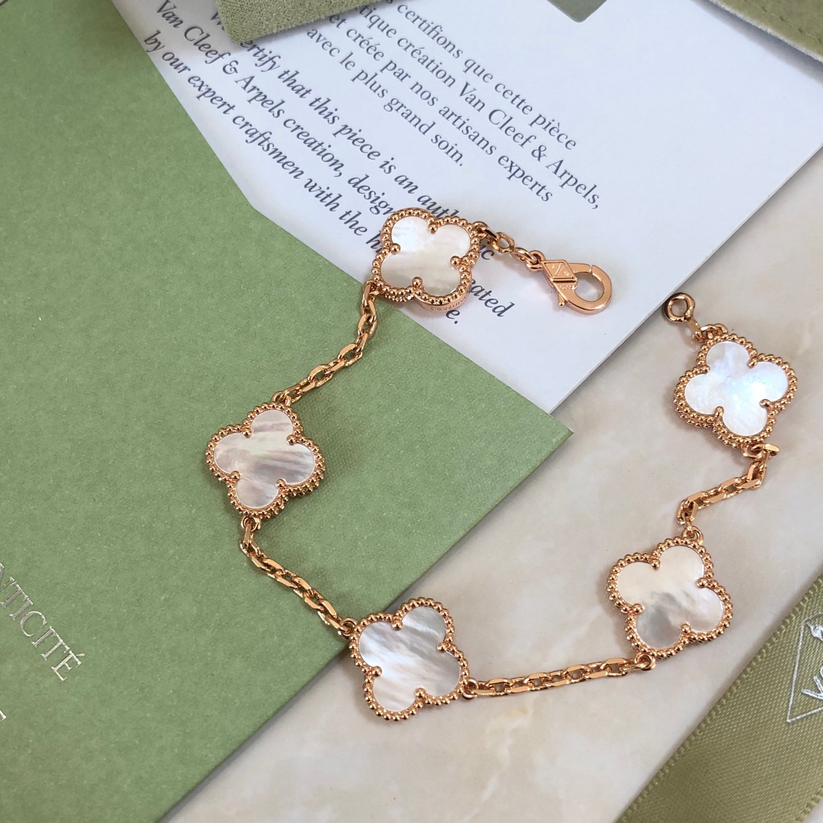 18K Rose Gold 5 Motif White Mother-of-Pearl Bracelet