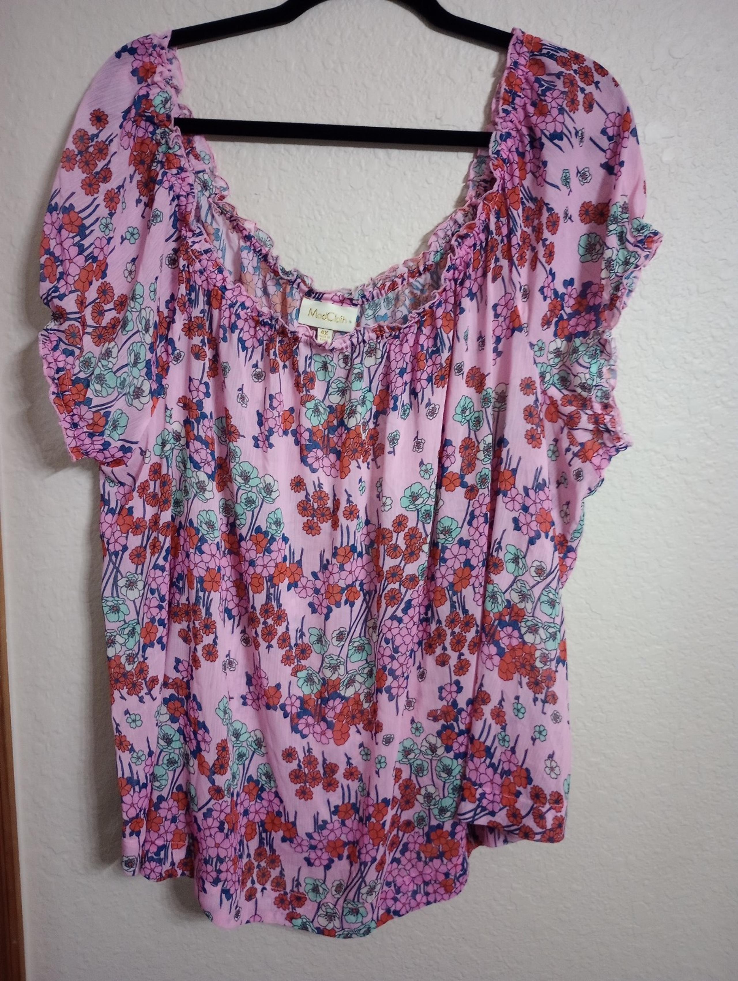 Mod Cloth Plus Size Women's Sheer Flower Top Size 4X