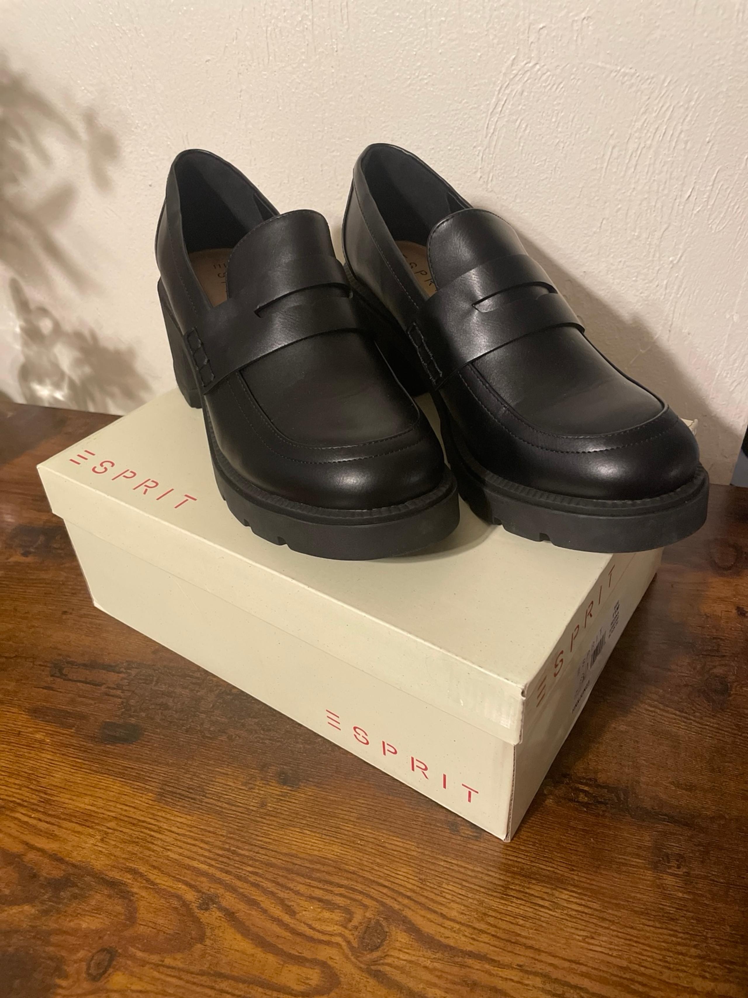 Esprit Regina Women’s Loafers