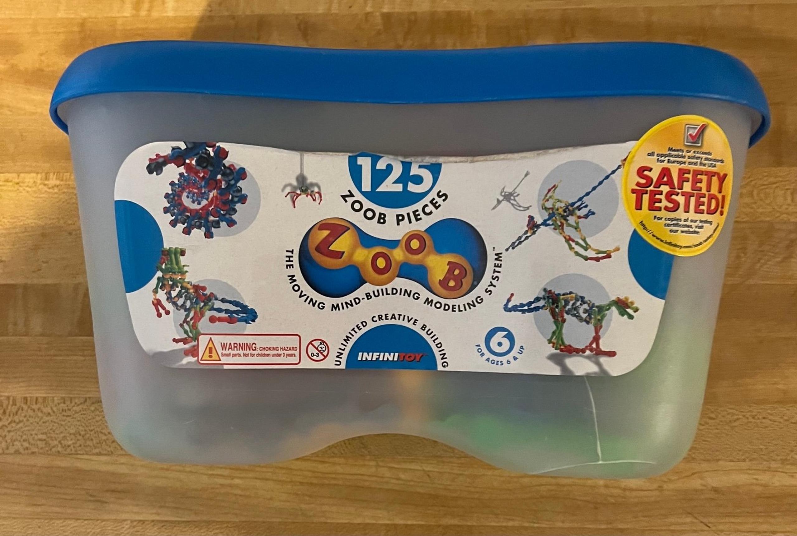Zoob  stem/building toy -interlocking pieces by Infinitoy