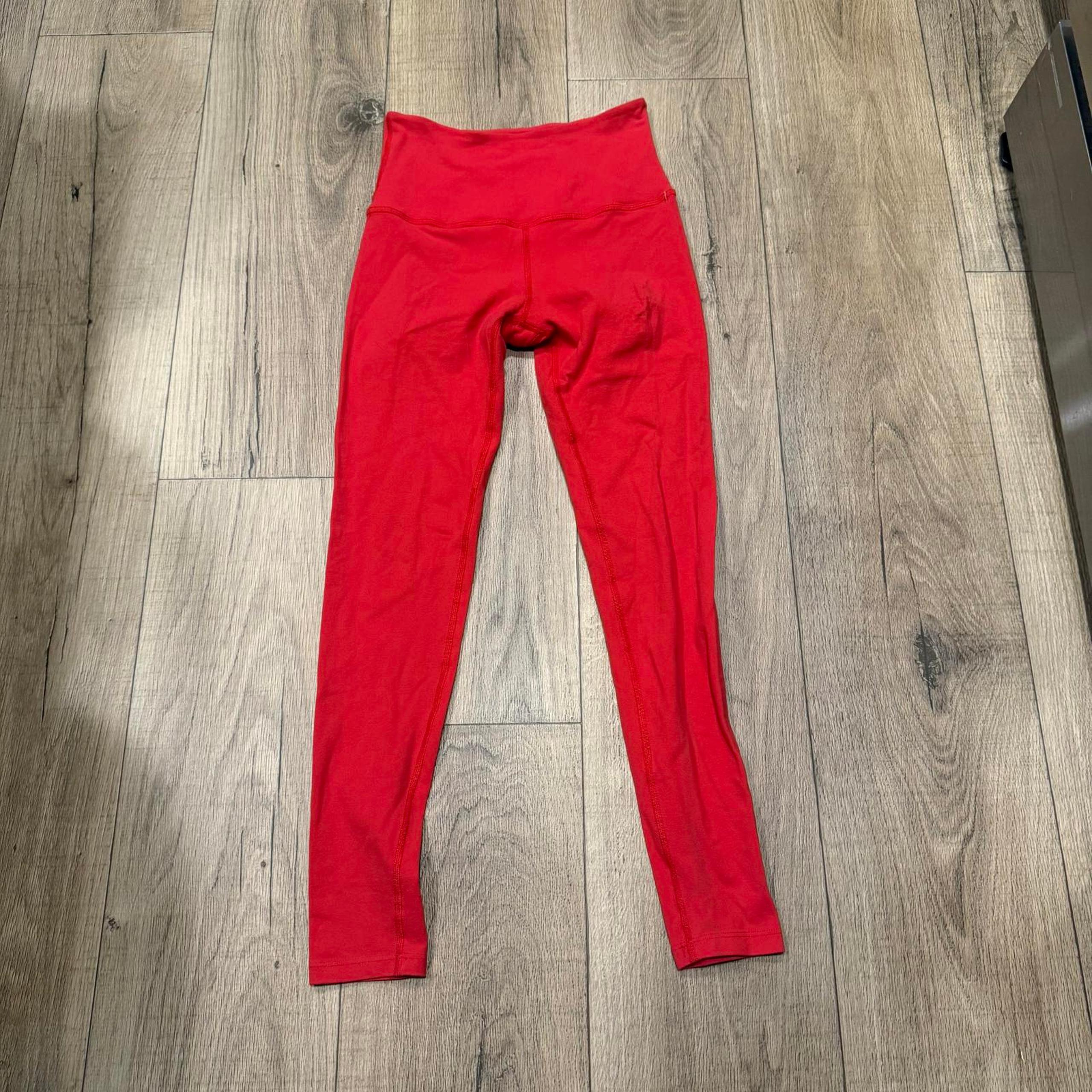 Red High-Waist Leggings - Size S - Beyond Yoga