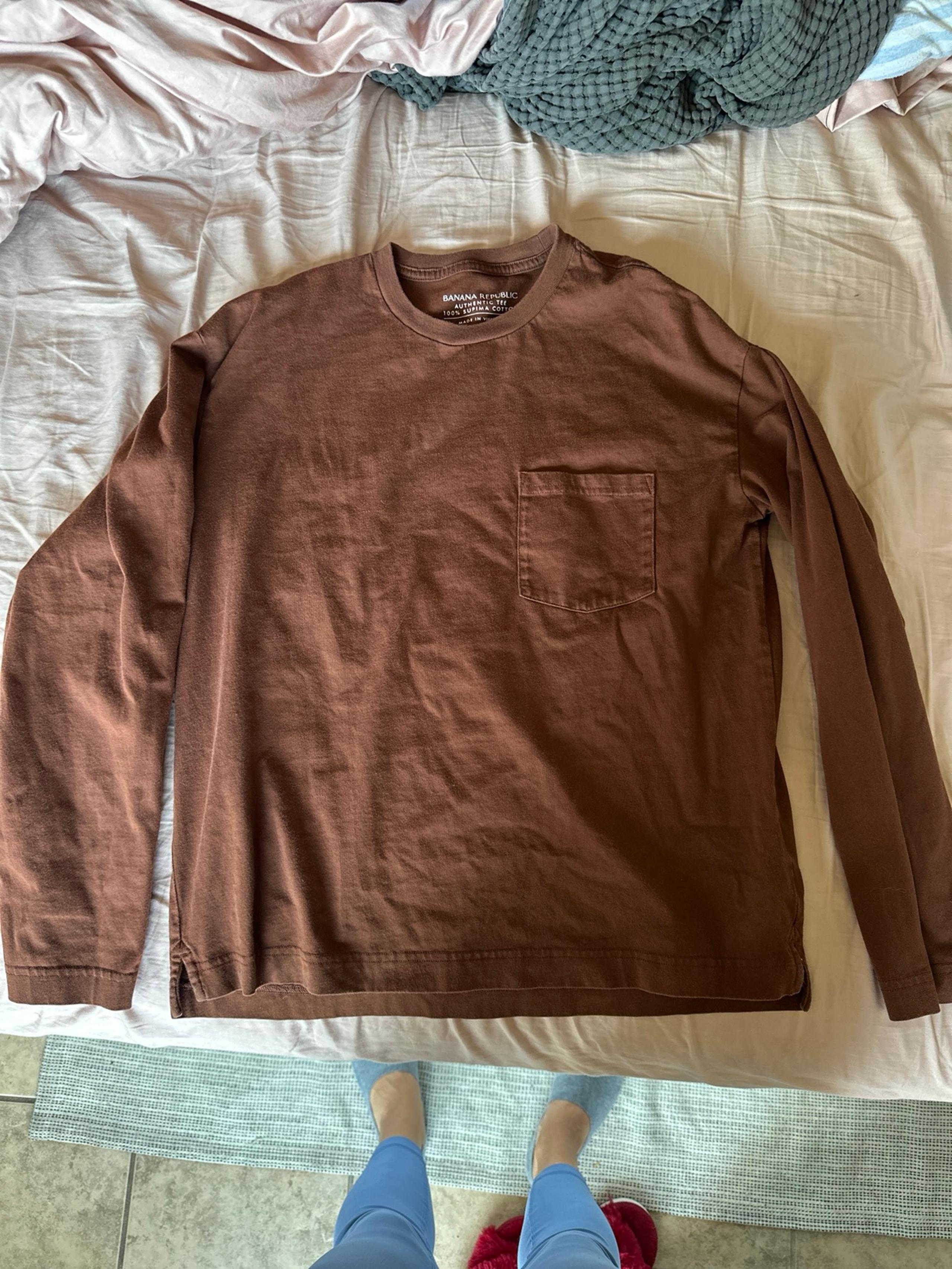Banana Republic women’s size small long sleeve 100% Supima cotton