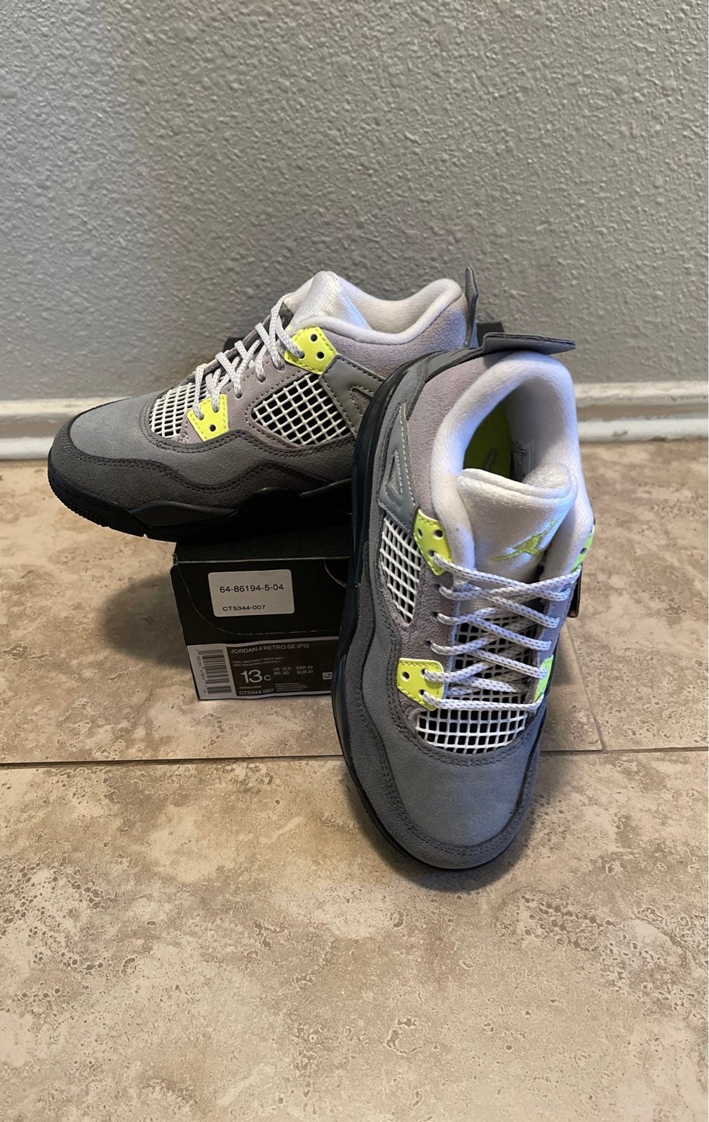 Jordan retro 4